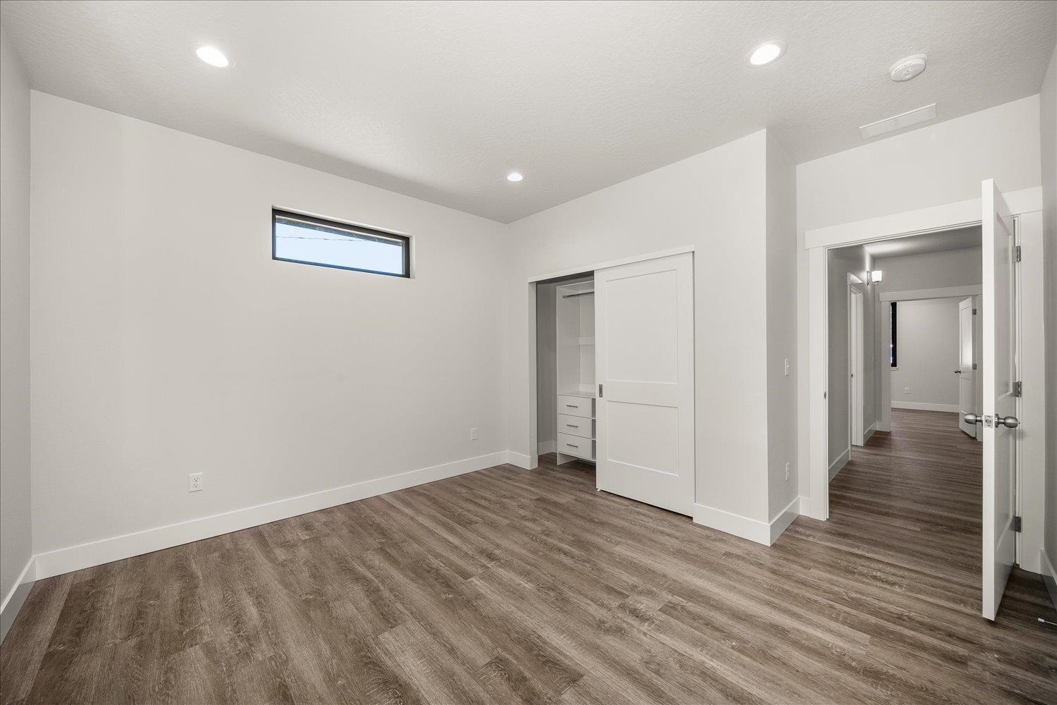 3402 E Yearling Rd - Photo 27