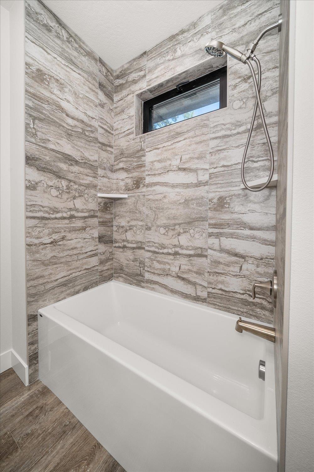 3402 E Yearling Rd - Photo 29