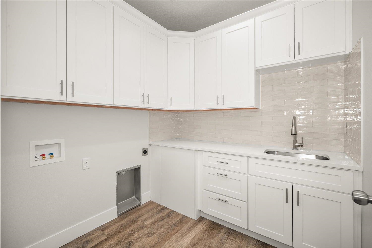 3402 E Yearling Rd - Photo 32