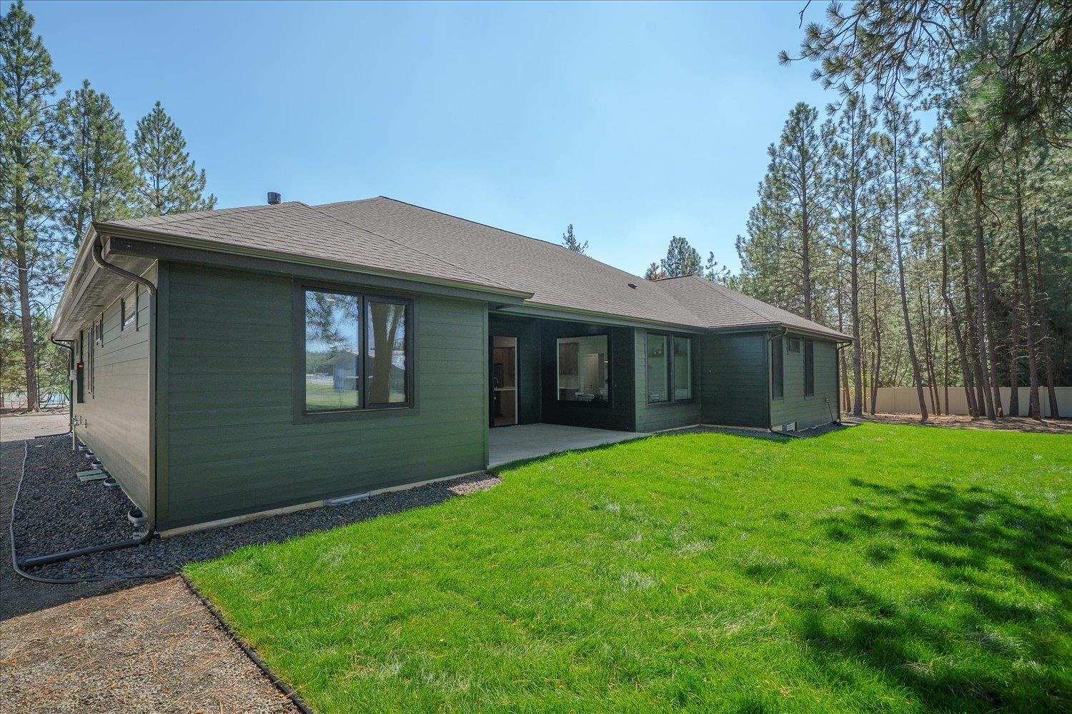 3402 E Yearling Rd - Photo 37