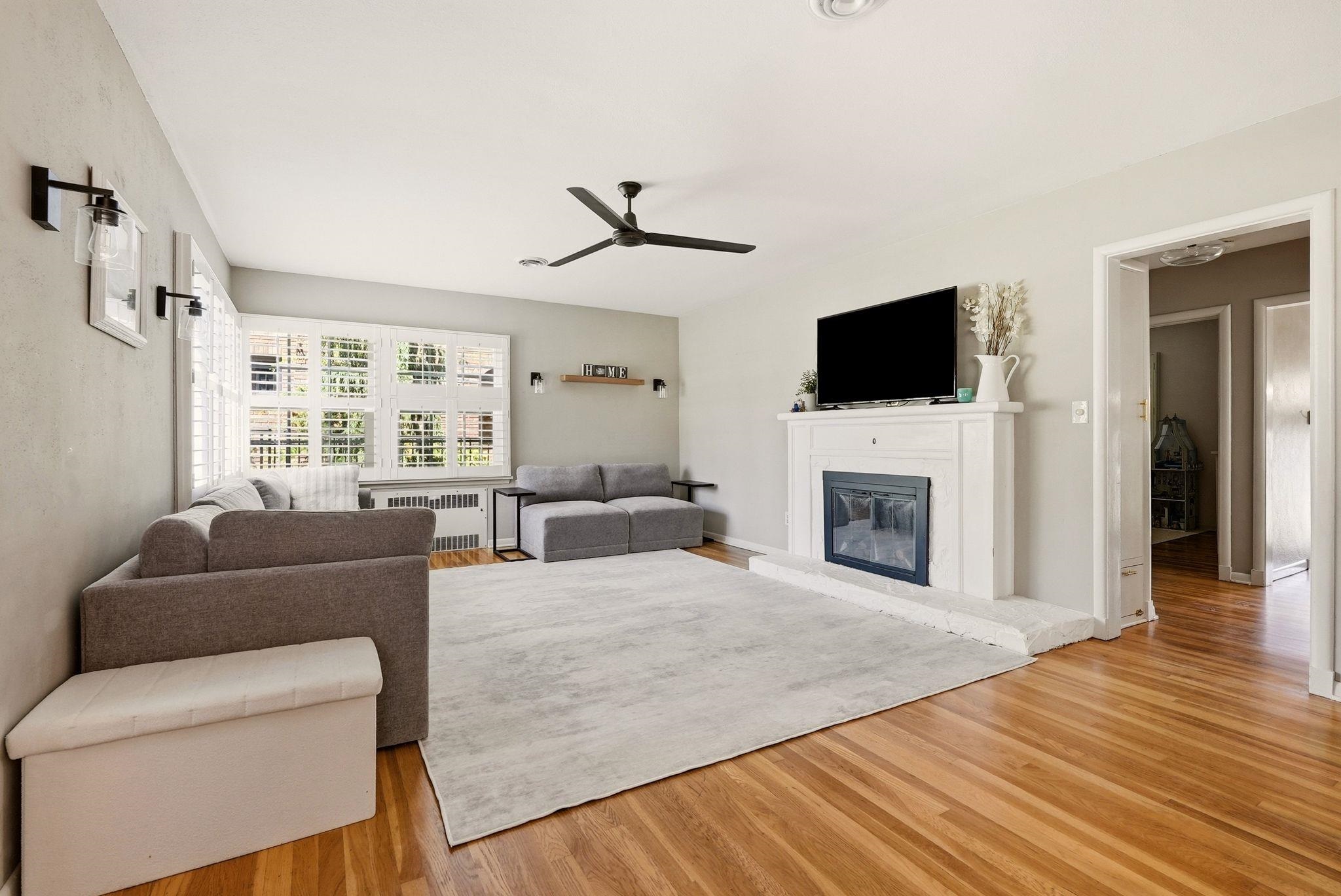 1014 W 21st Ave - Photo 8
