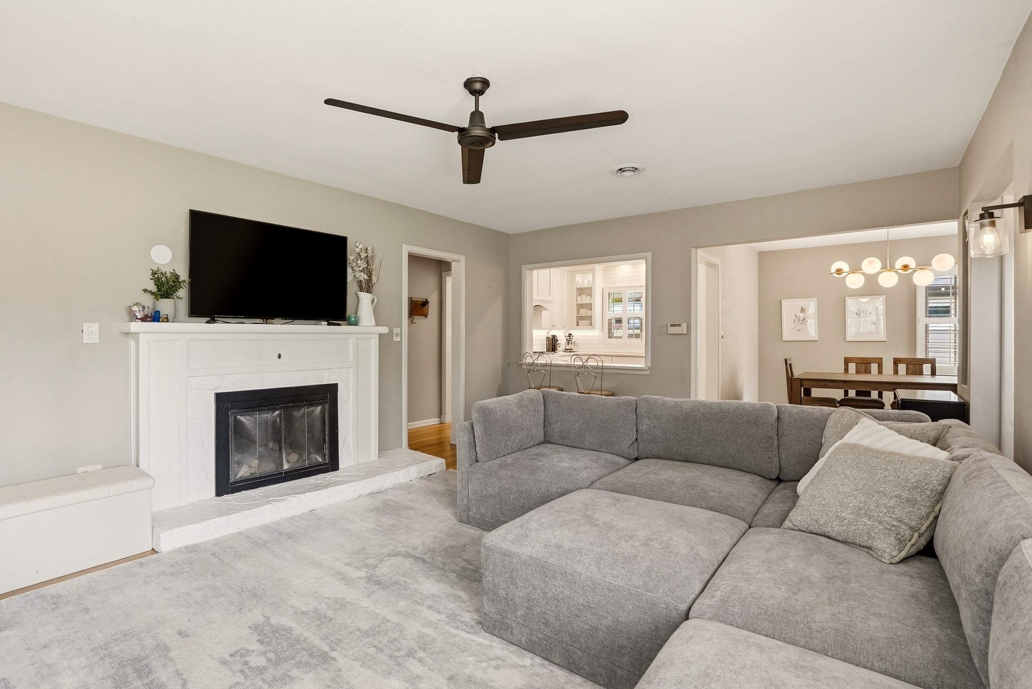 1014 W 21st Ave - Photo 9