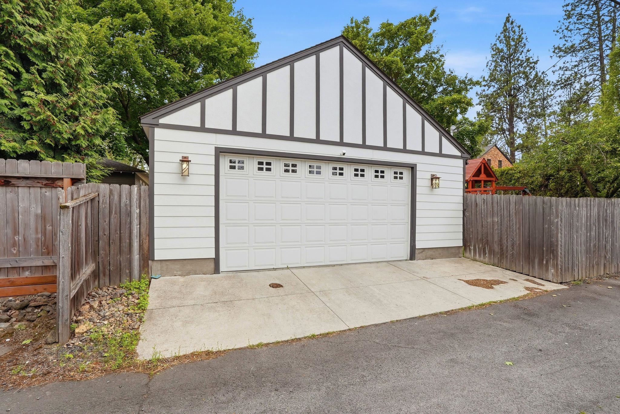 1014 W 21st Ave - Photo 40