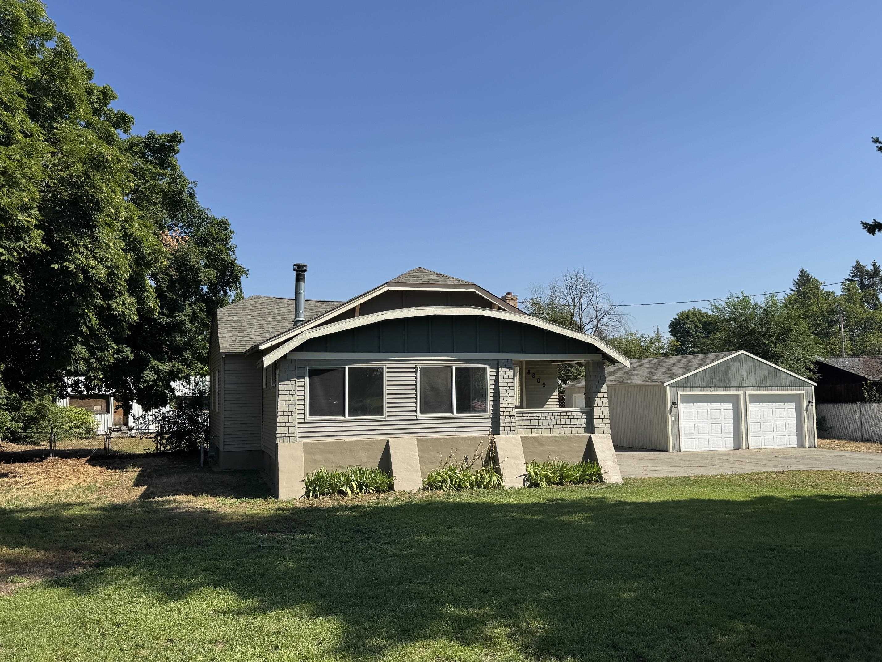 8809 E ALKI St - Photo 5