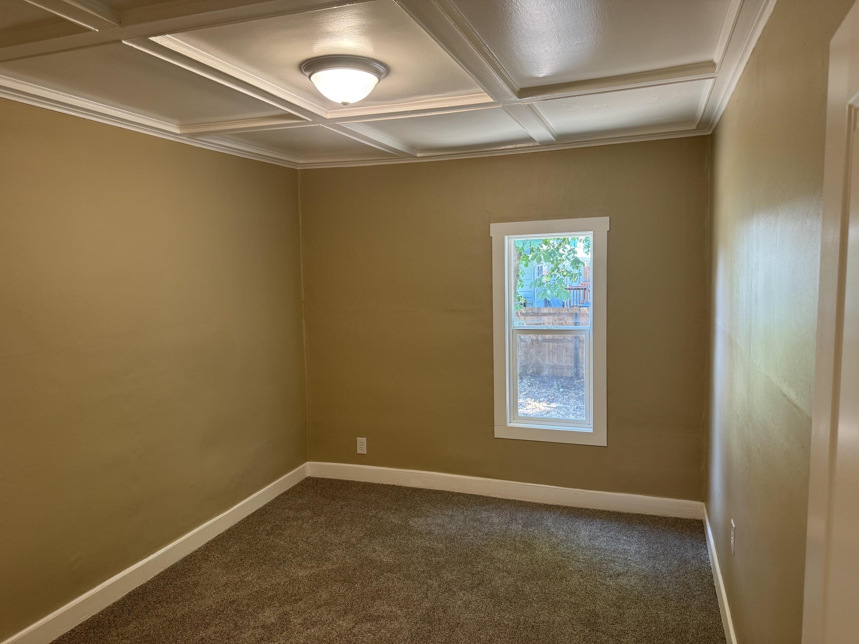 8809 E ALKI St - Photo 12