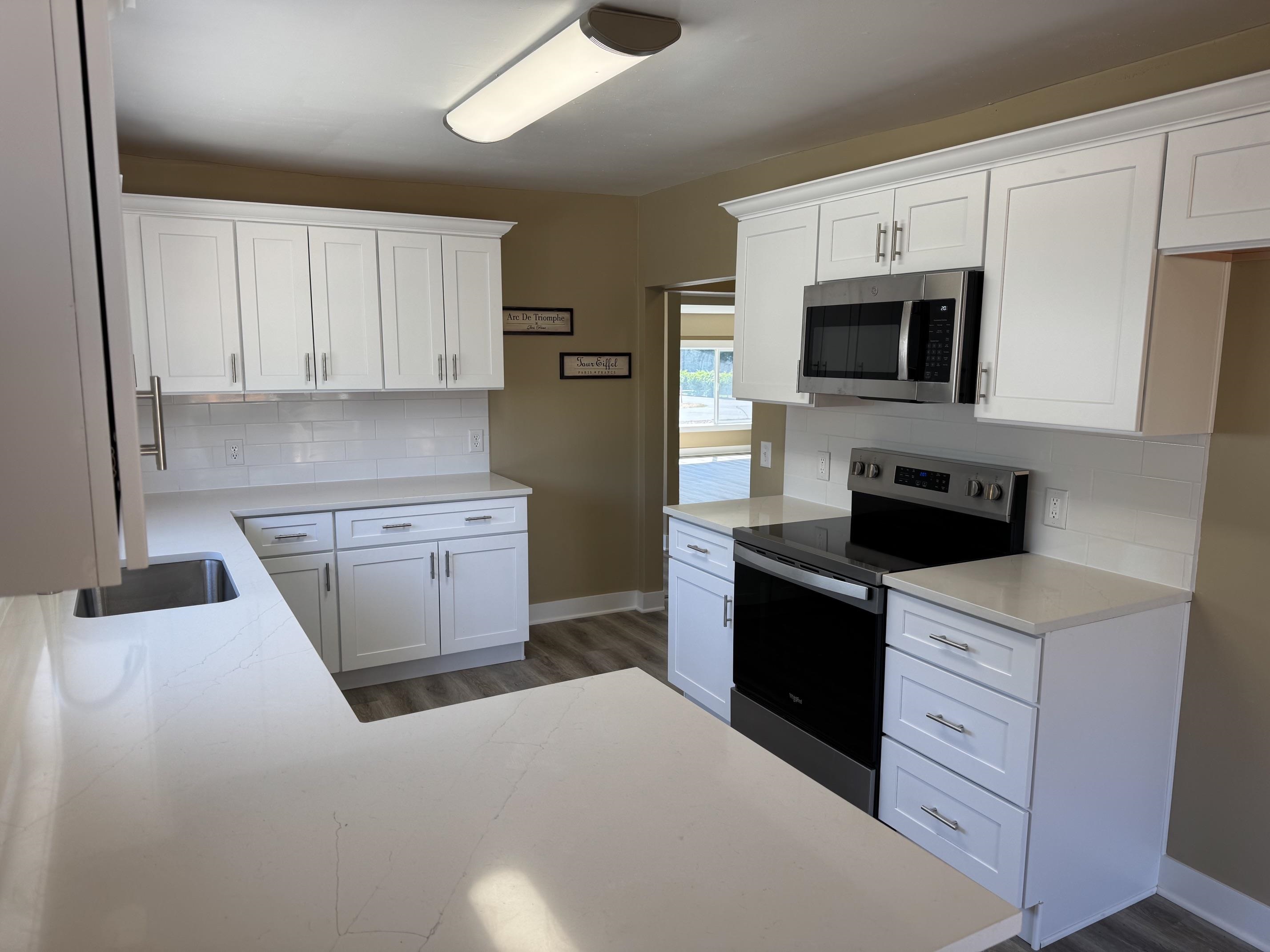 8809 E ALKI St - Photo 15