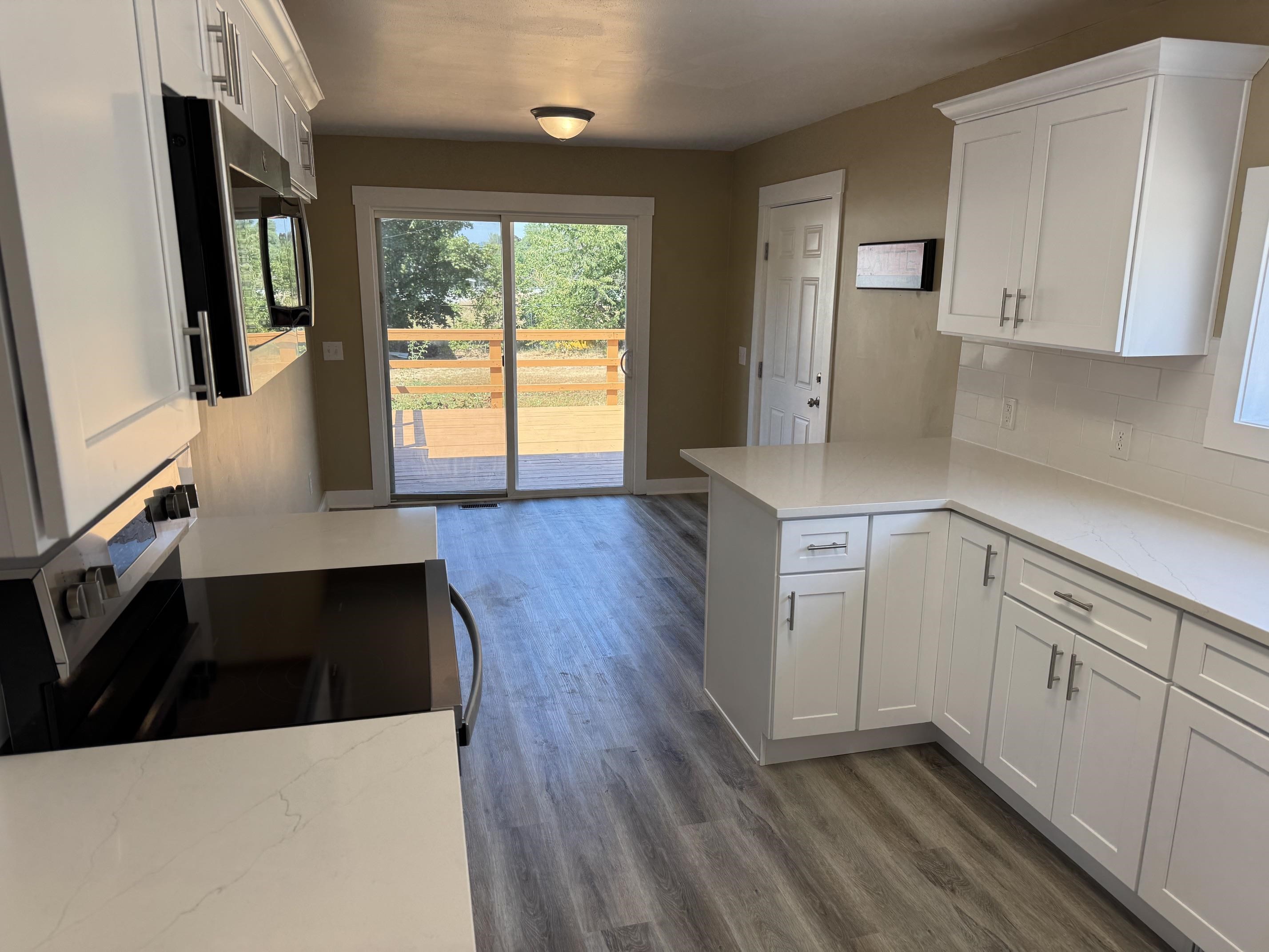 8809 E ALKI St - Photo 23