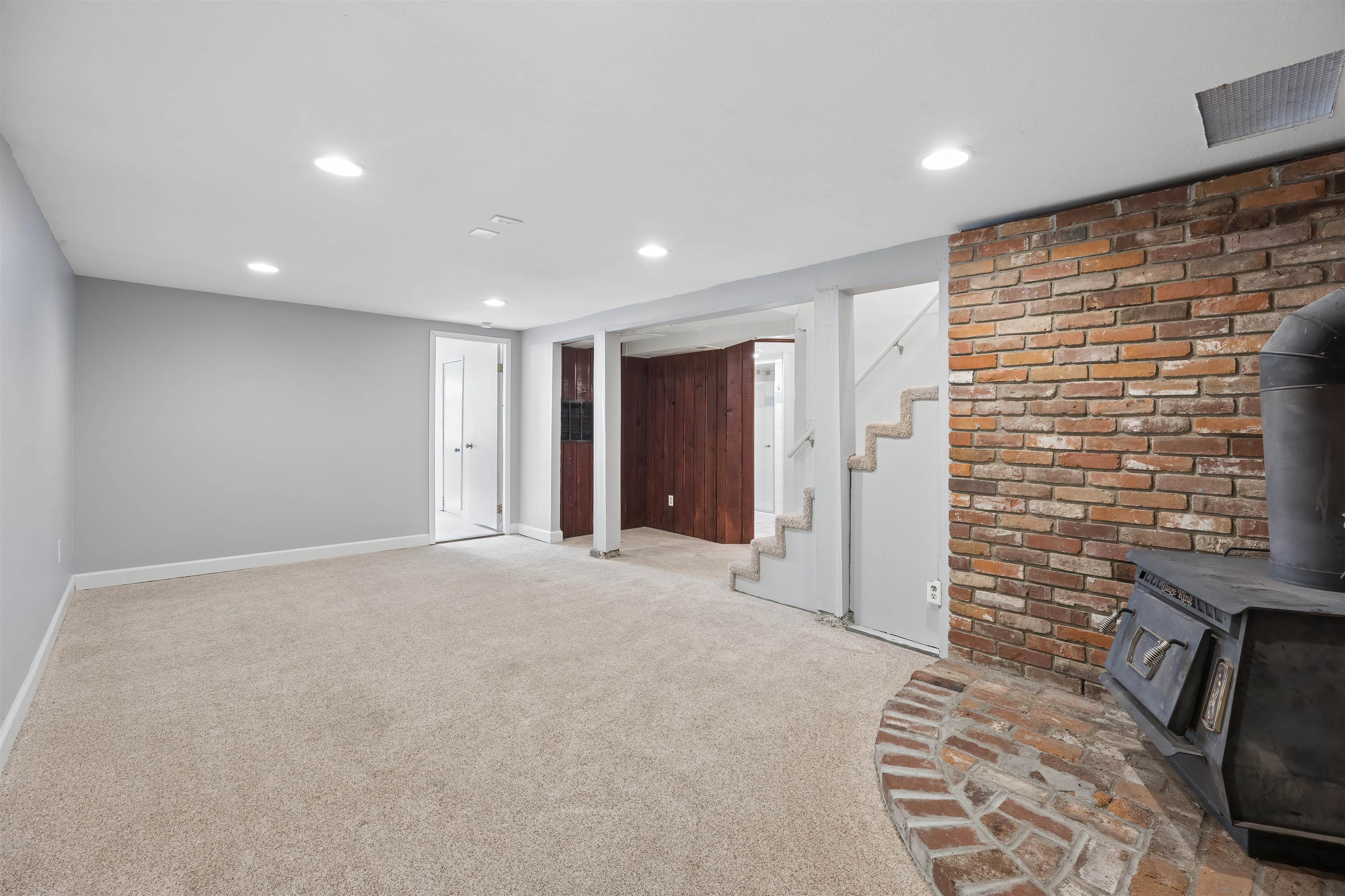 5507 N Bemis St - Photo 17