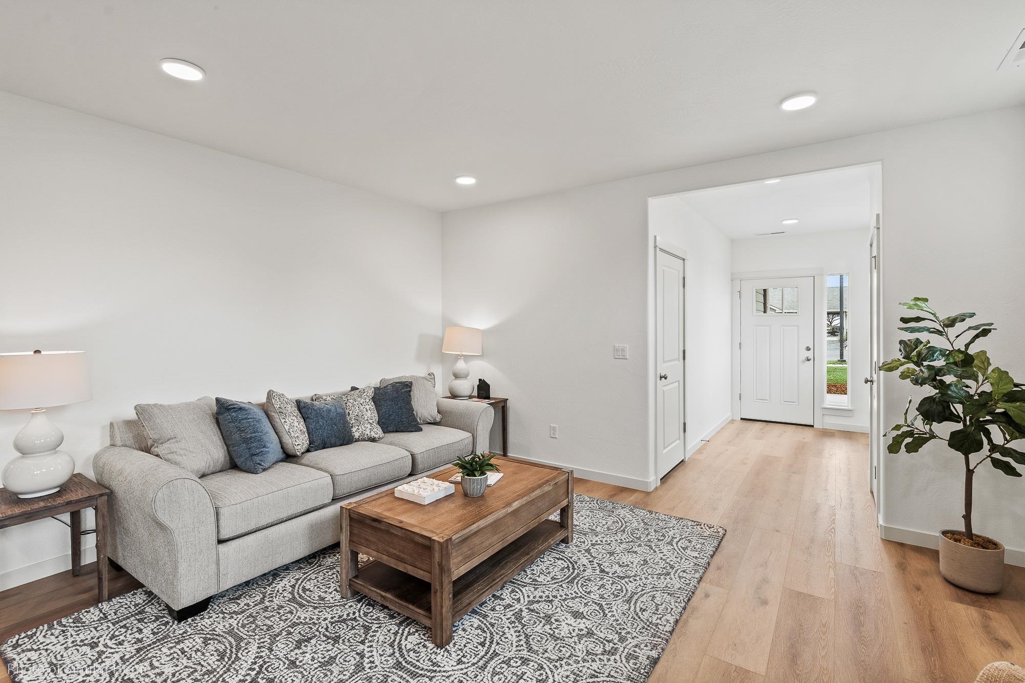 226 N Viewmont Ct - Photo 5