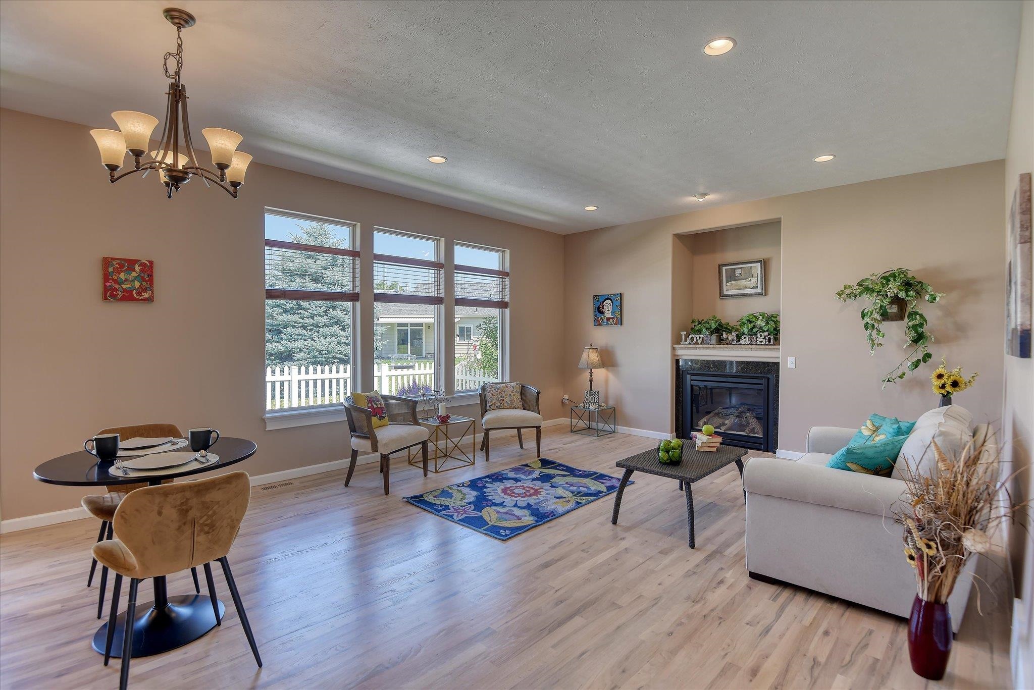 14405 E 5TH Ln - Photo 5