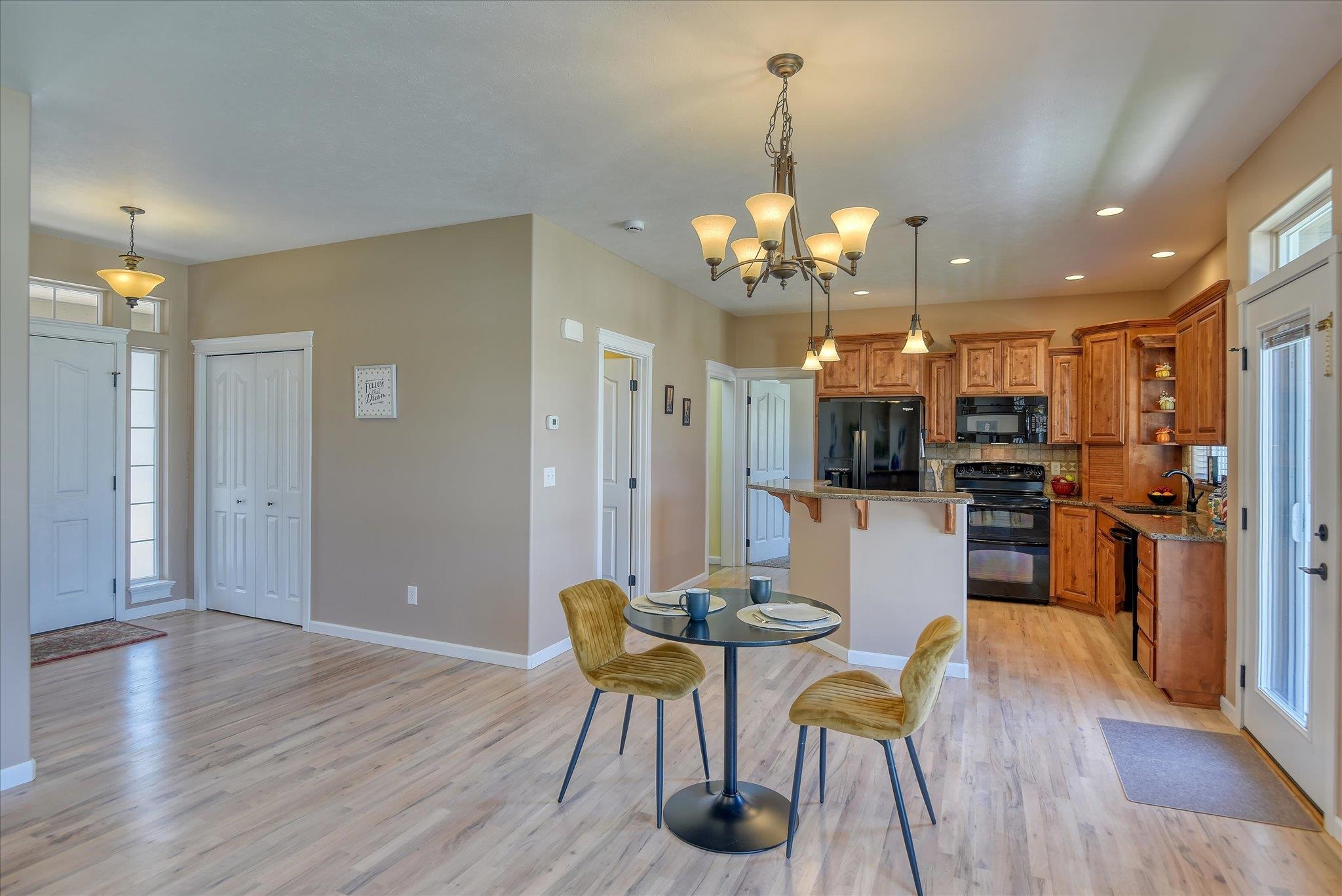 14405 E 5TH Ln - Photo 13