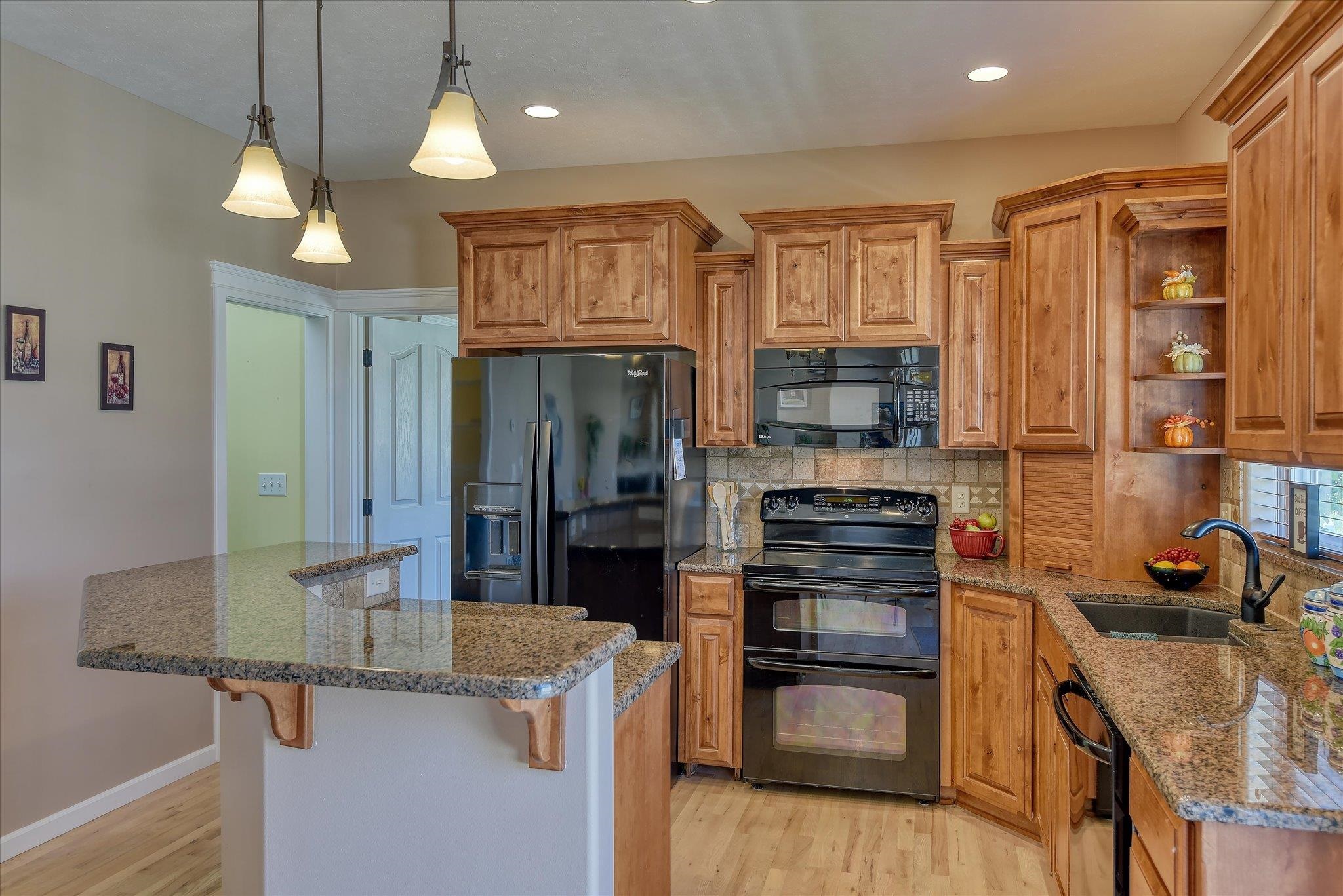 14405 E 5TH Ln - Photo 10