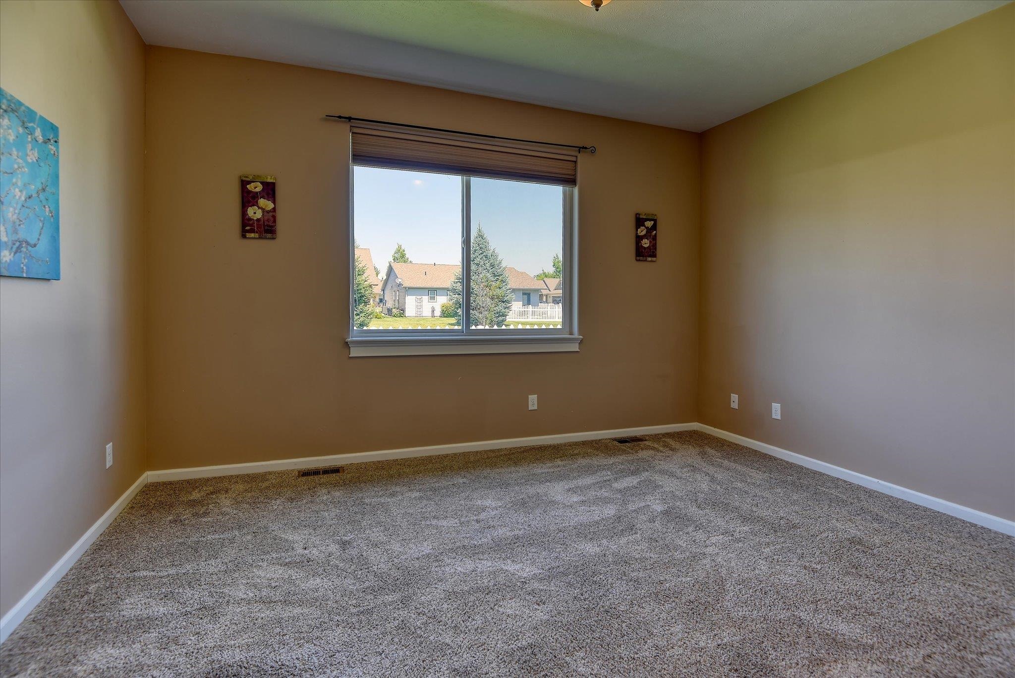14405 E 5TH Ln - Photo 17