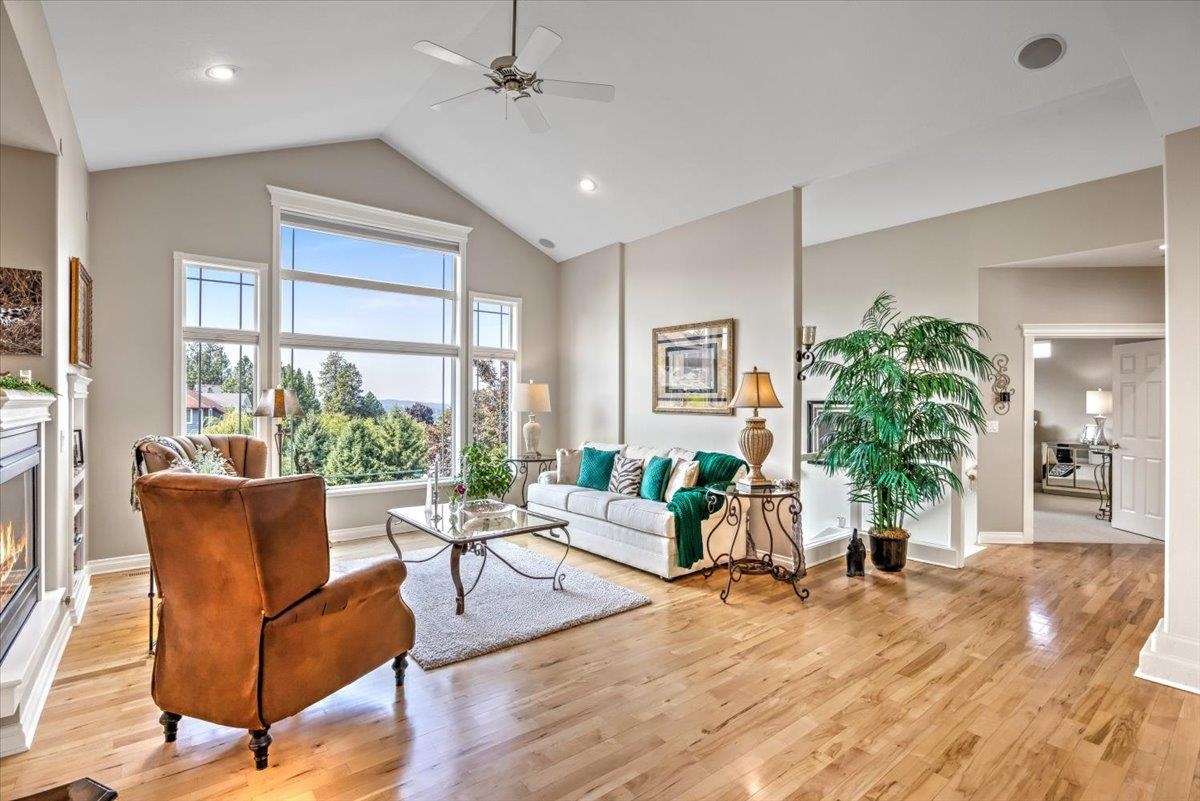 16610 E 23rd Ave - Photo 8