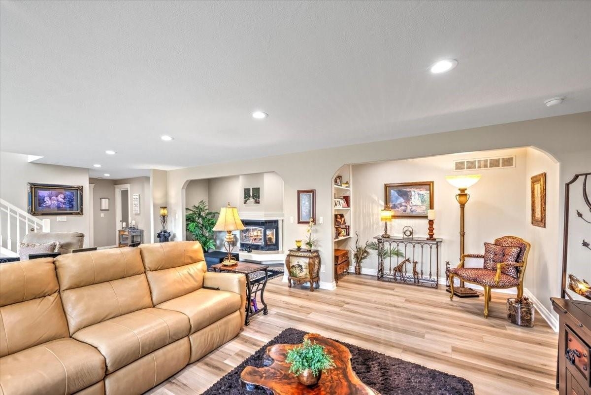 16610 E 23rd Ave - Photo 33