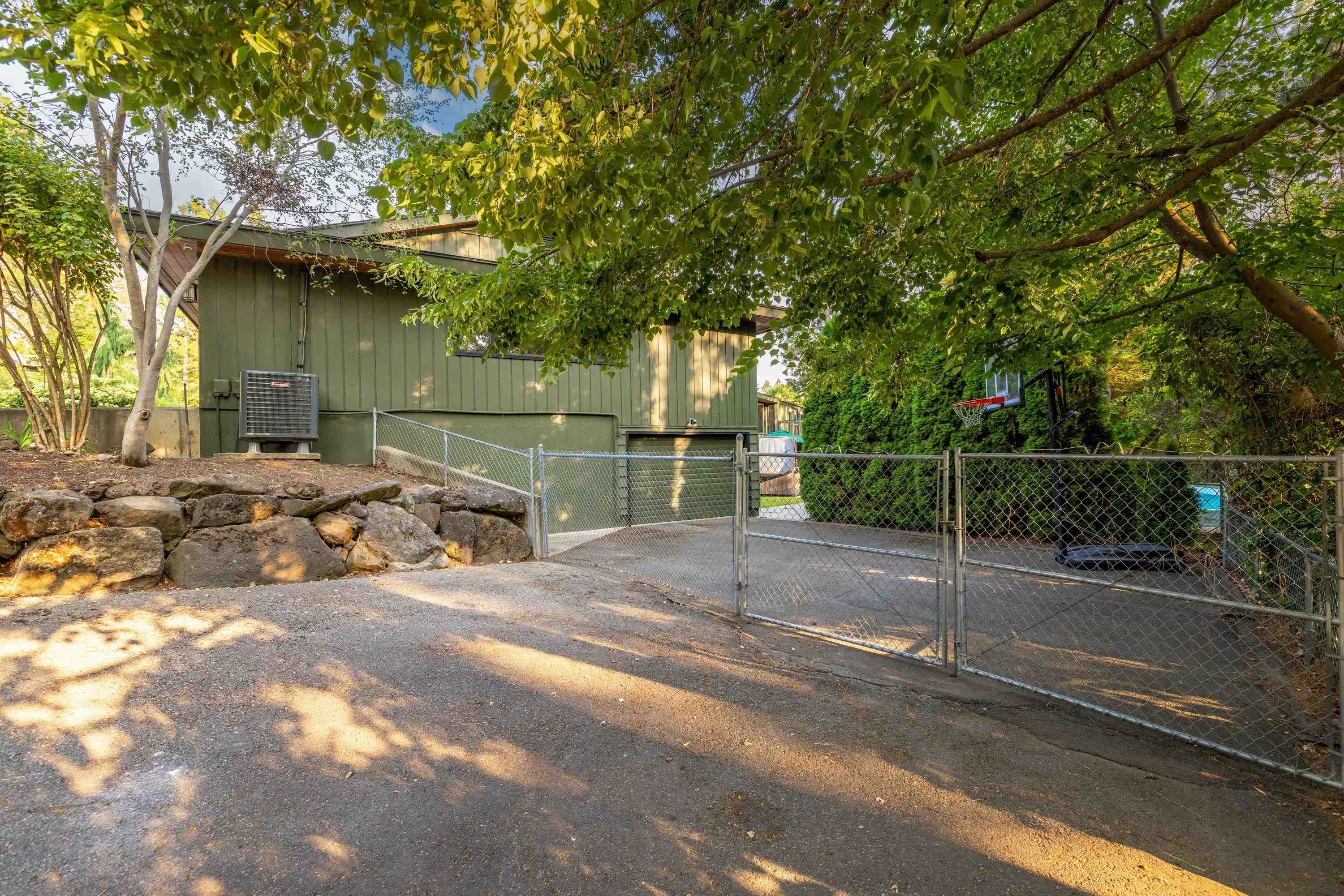 2122 S Helena St - Photo 50