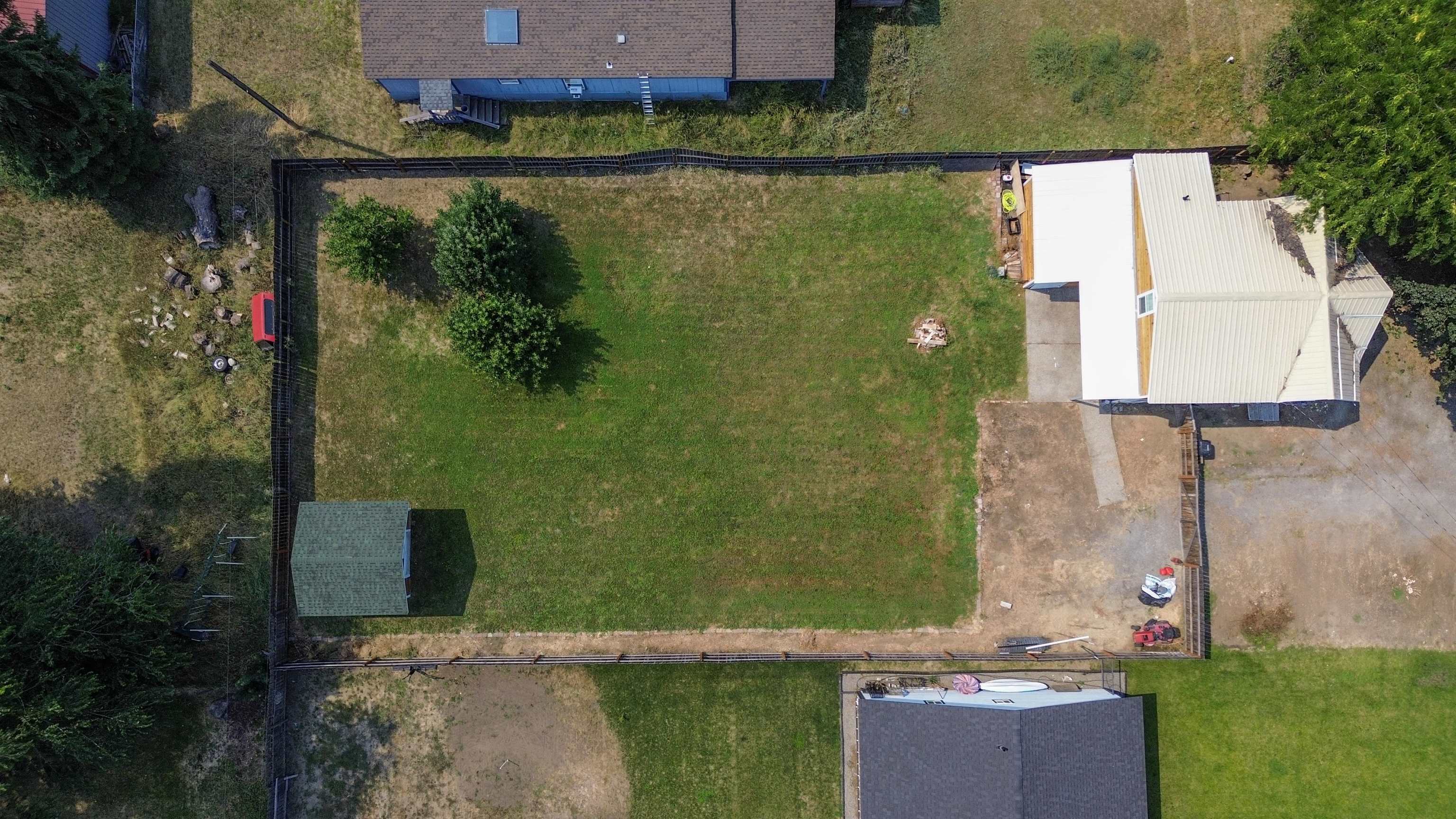 475 W 9th Ave - Photo 2