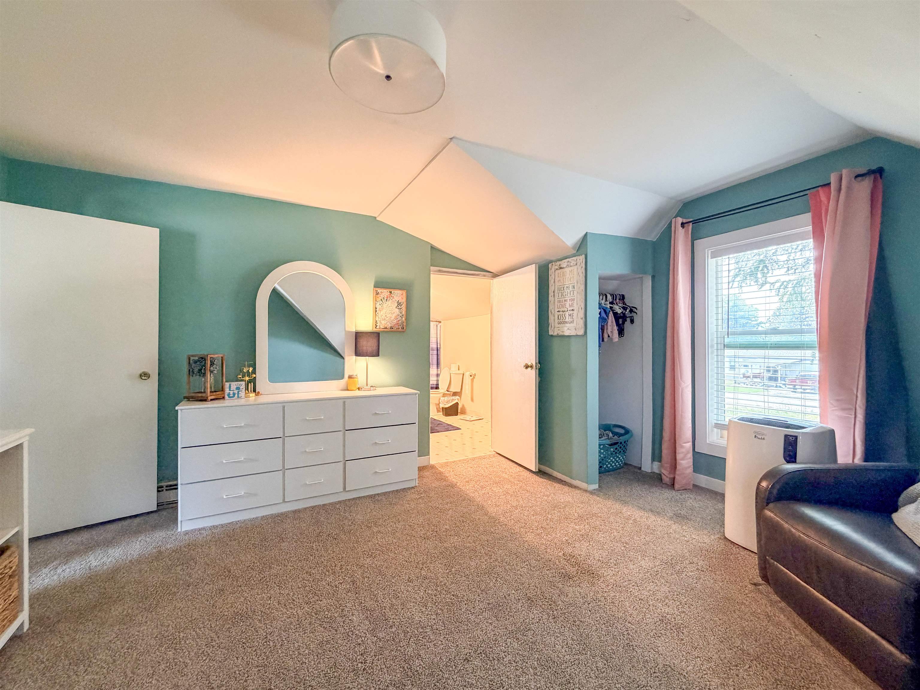475 W 9th Ave - Photo 22
