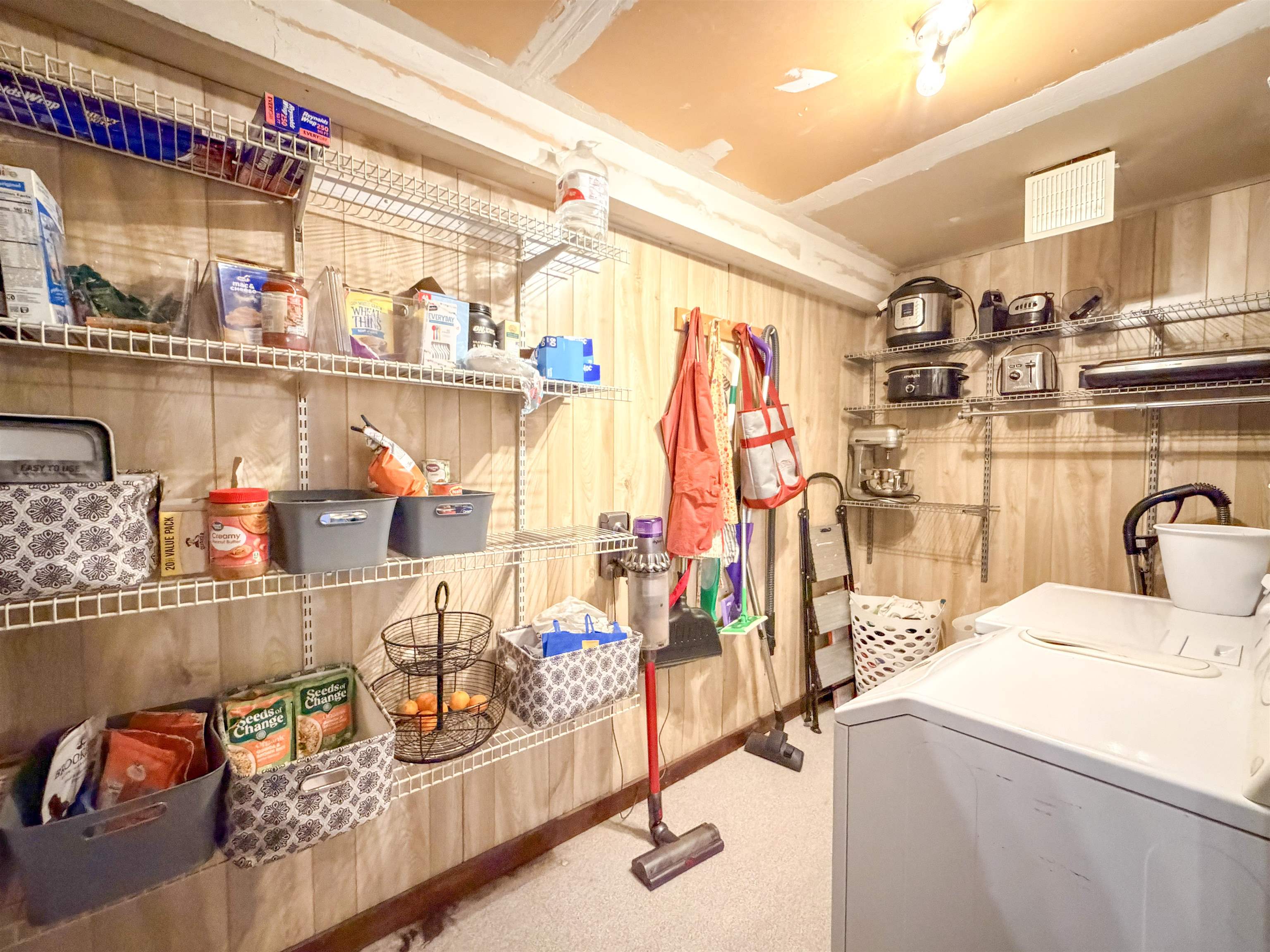 475 W 9th Ave - Photo 25