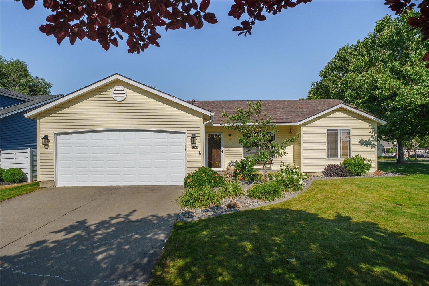 1208 N Eagle Rd - Photo 3