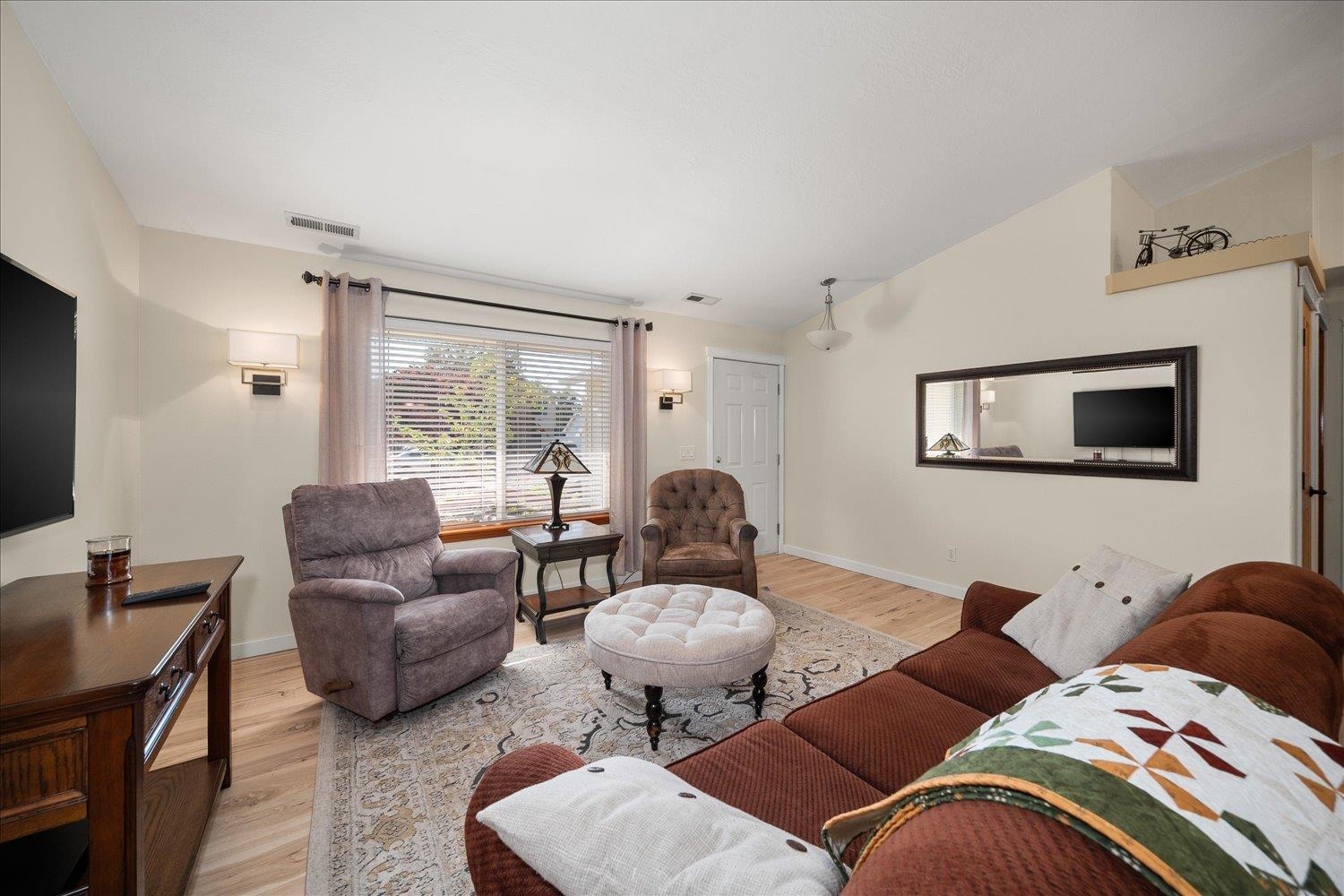1208 N Eagle Rd - Photo 8
