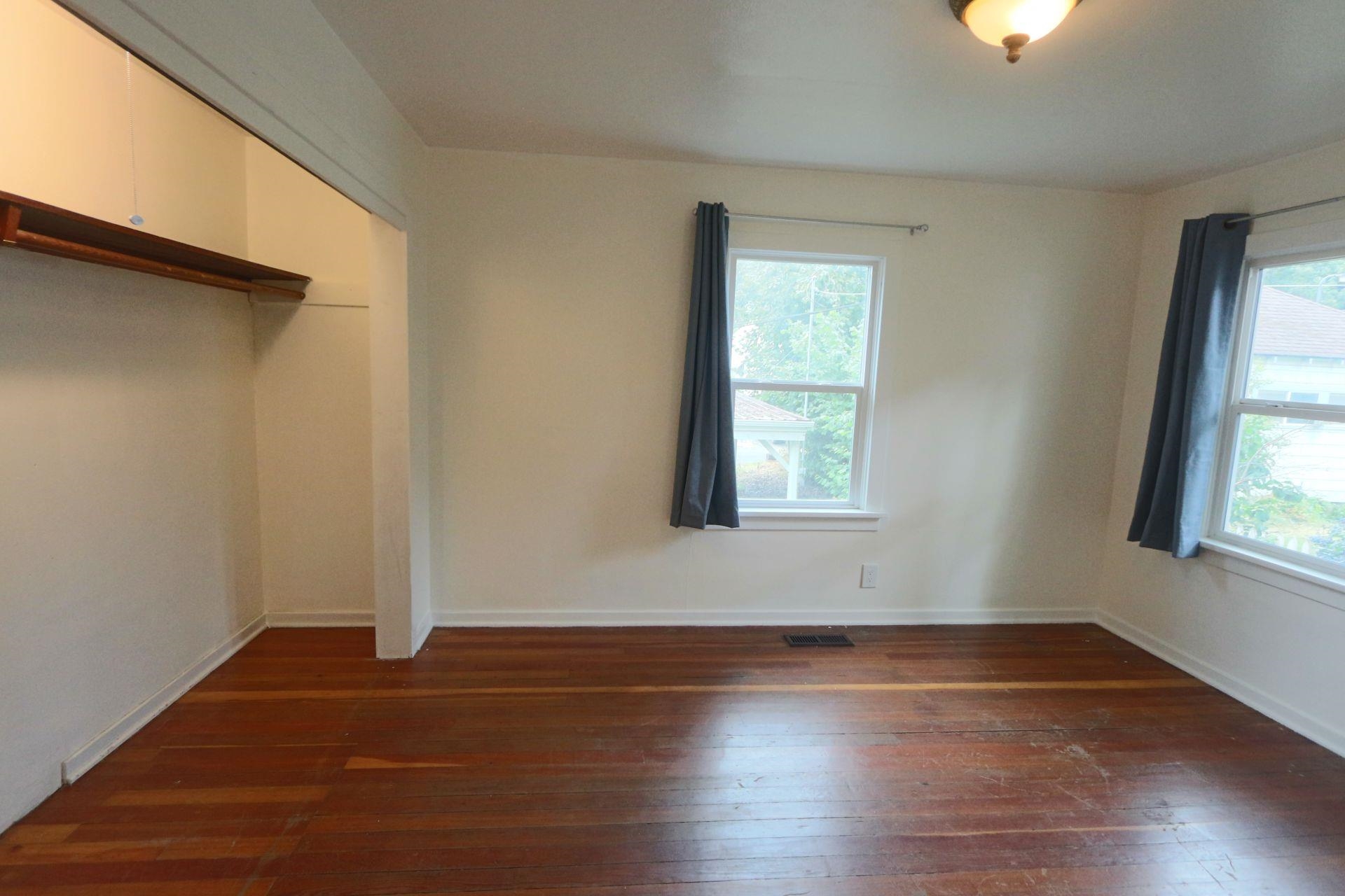 1818 W 10th Ave - Photo 4