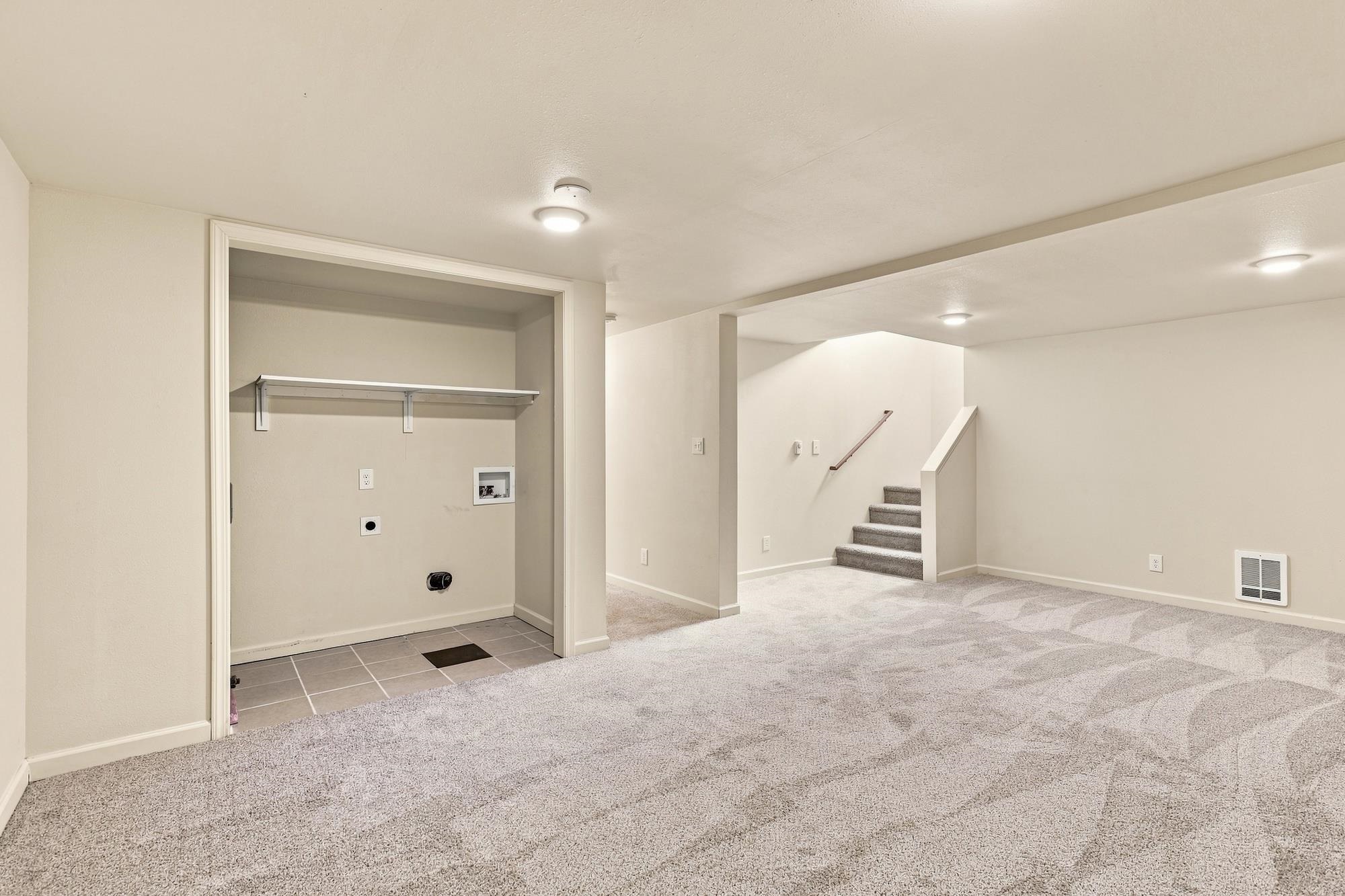 1203 S Walnut St - Photo 17
