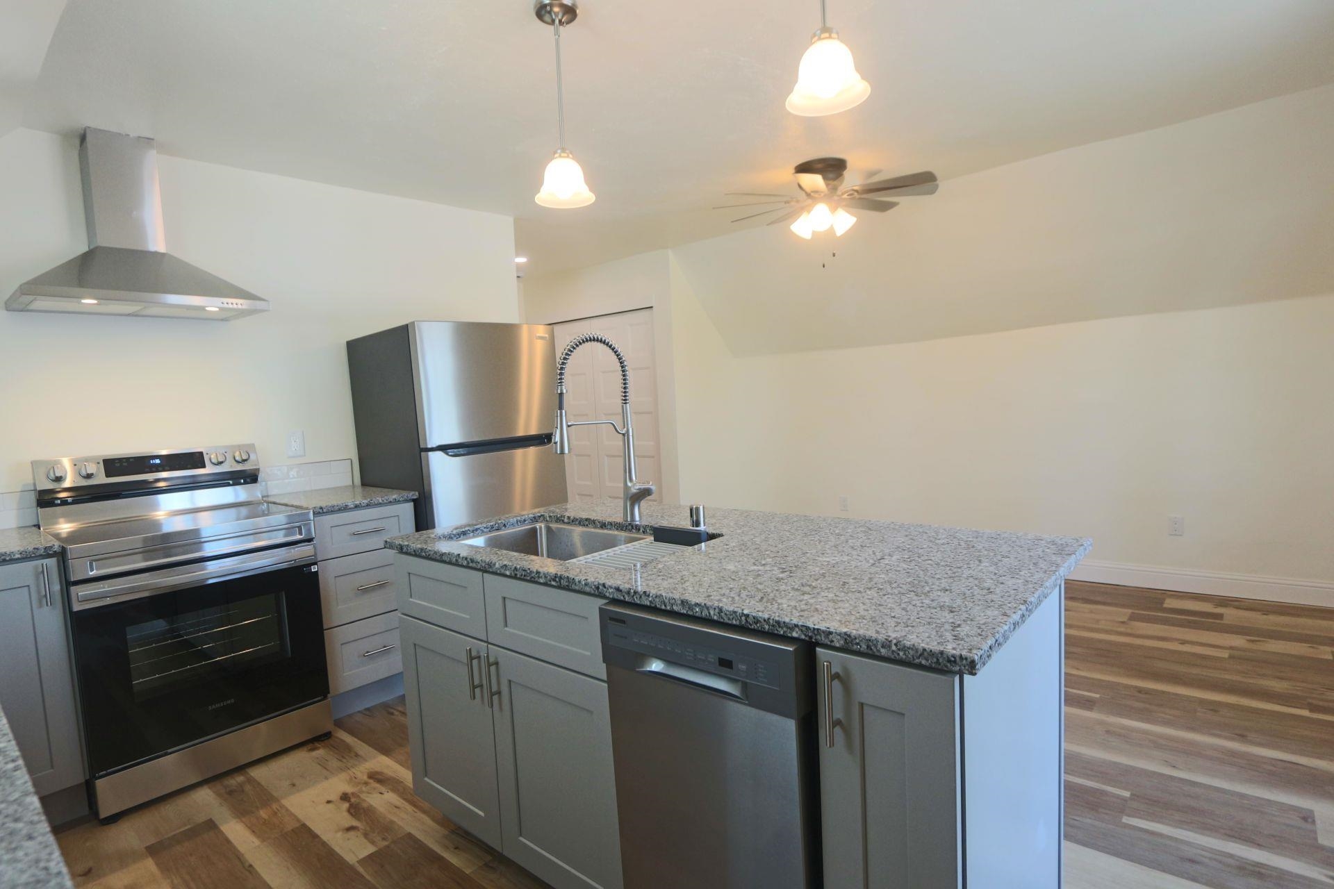 1818 W 10th Ave - Photo 26
