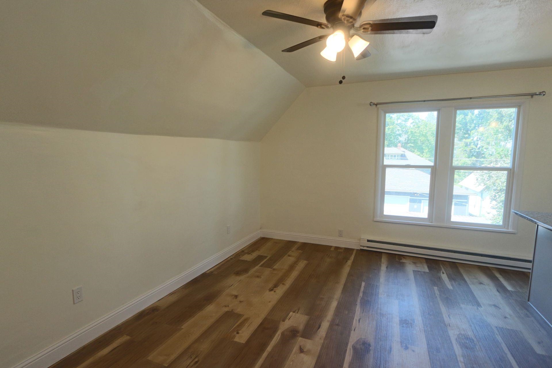 1818 W 10th Ave - Photo 29