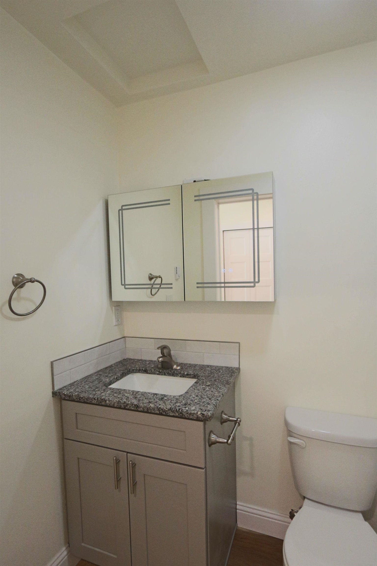 1818 W 10th Ave - Photo 31