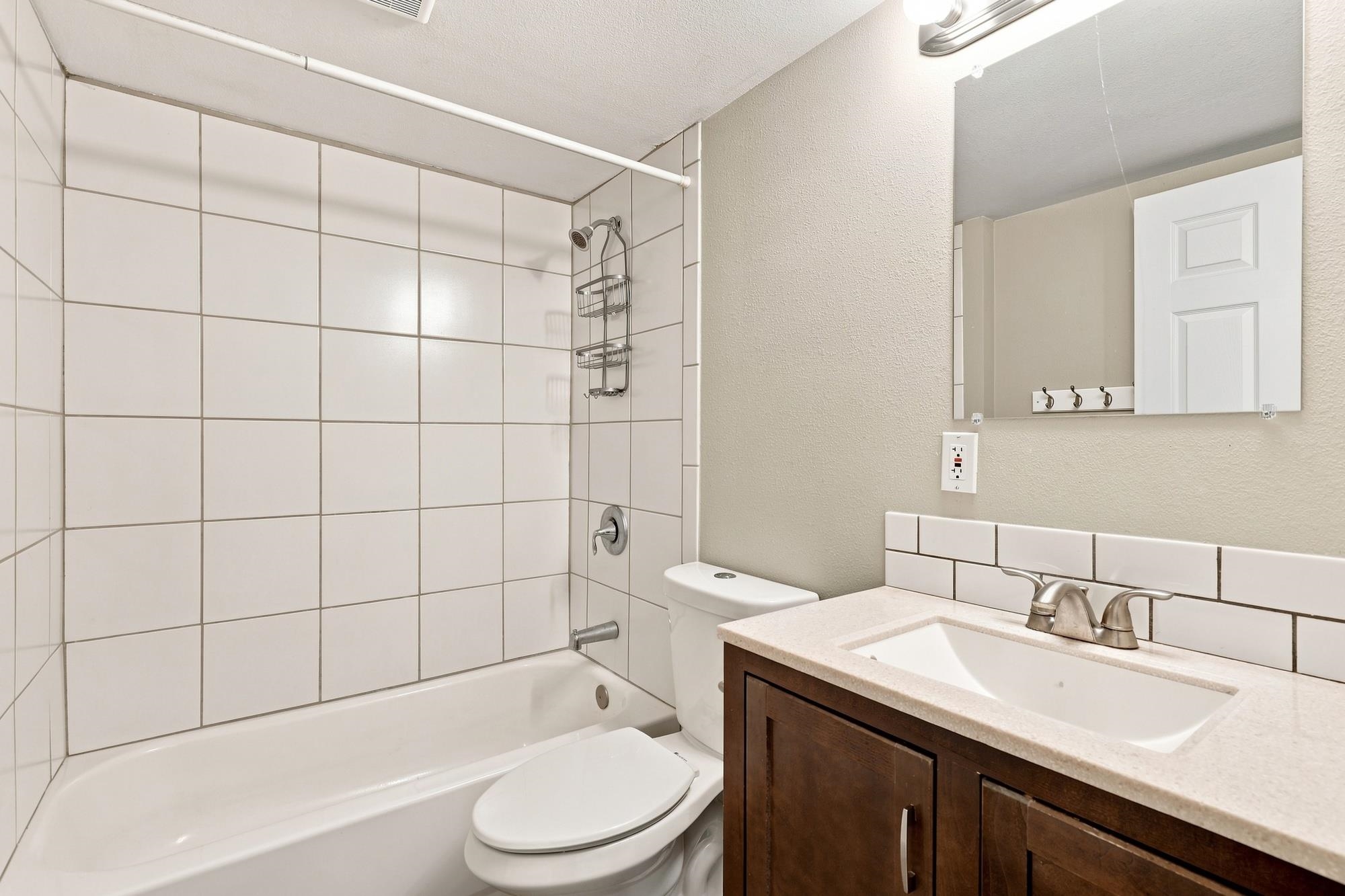 1203 S Walnut St - Photo 33