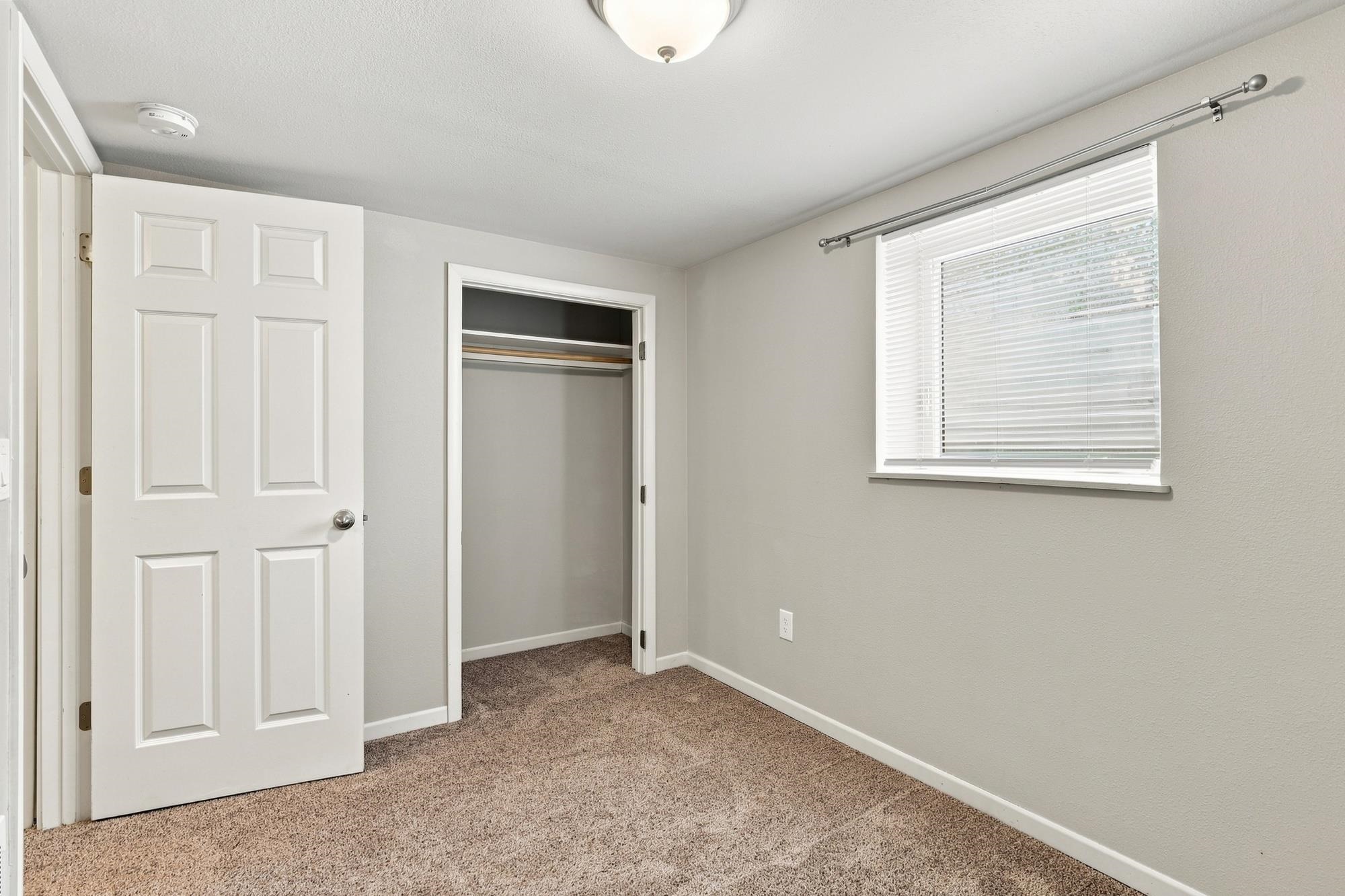 1203 S Walnut St - Photo 34
