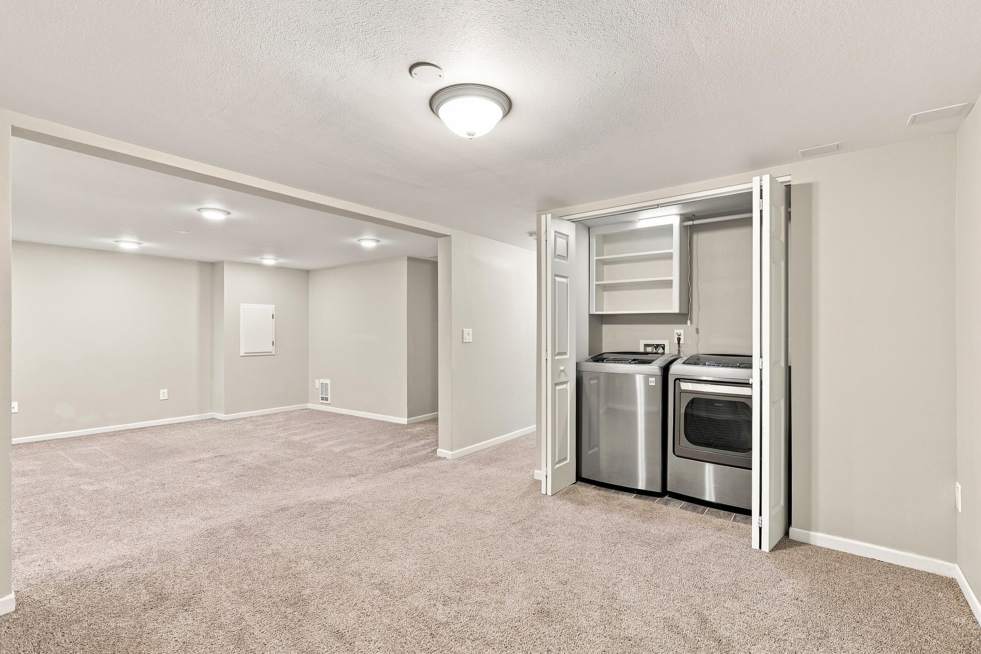 1203 S Walnut St - Photo 36