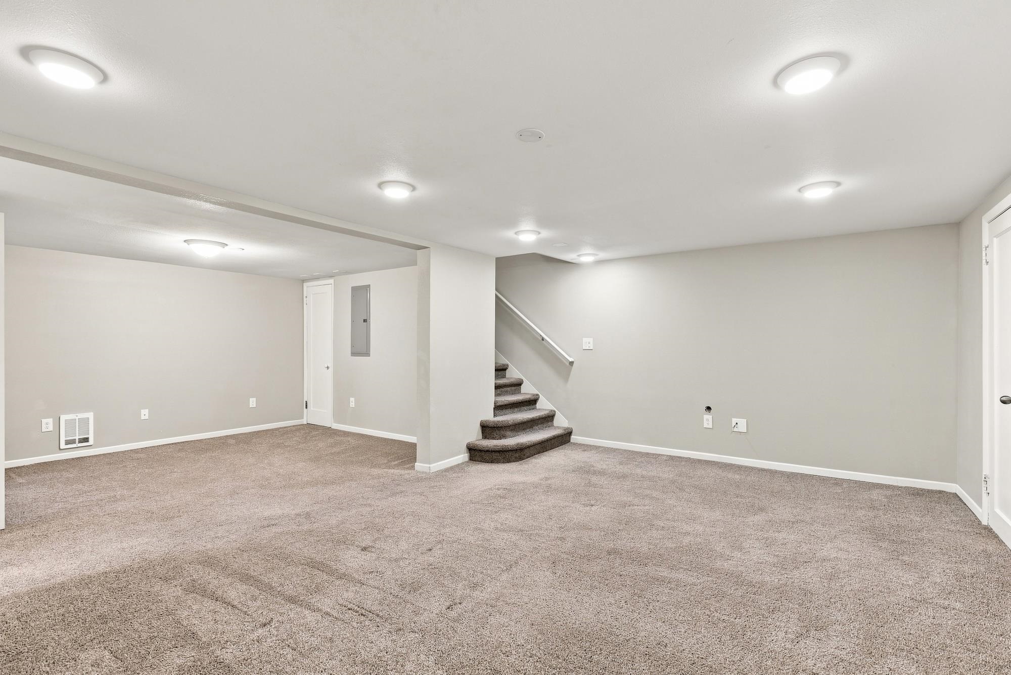 1203 S Walnut St - Photo 37