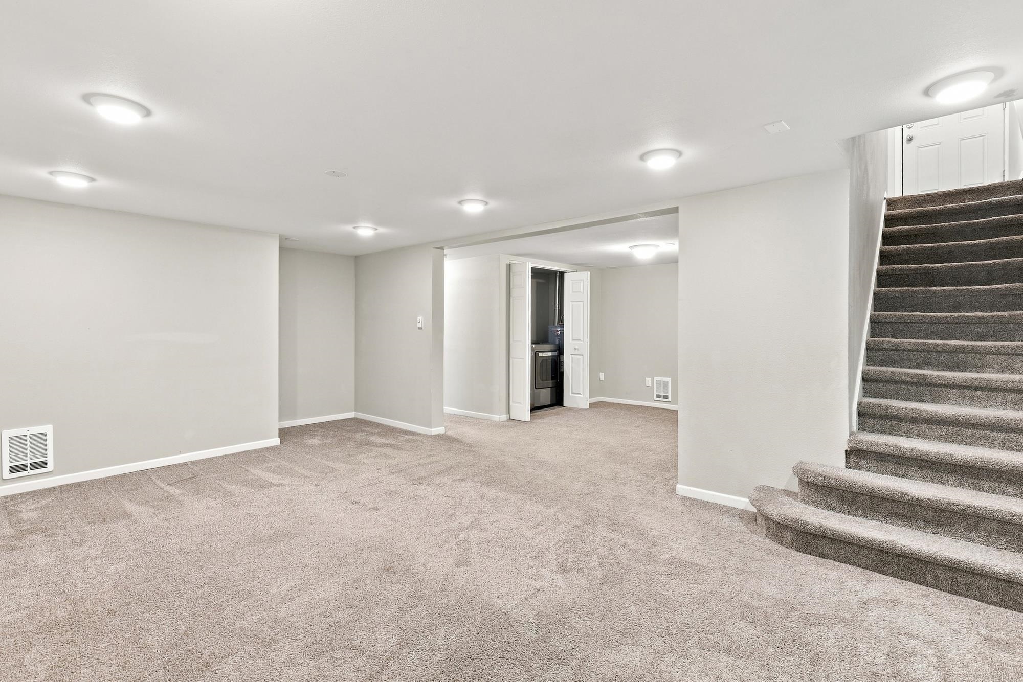 1203 S Walnut St - Photo 38