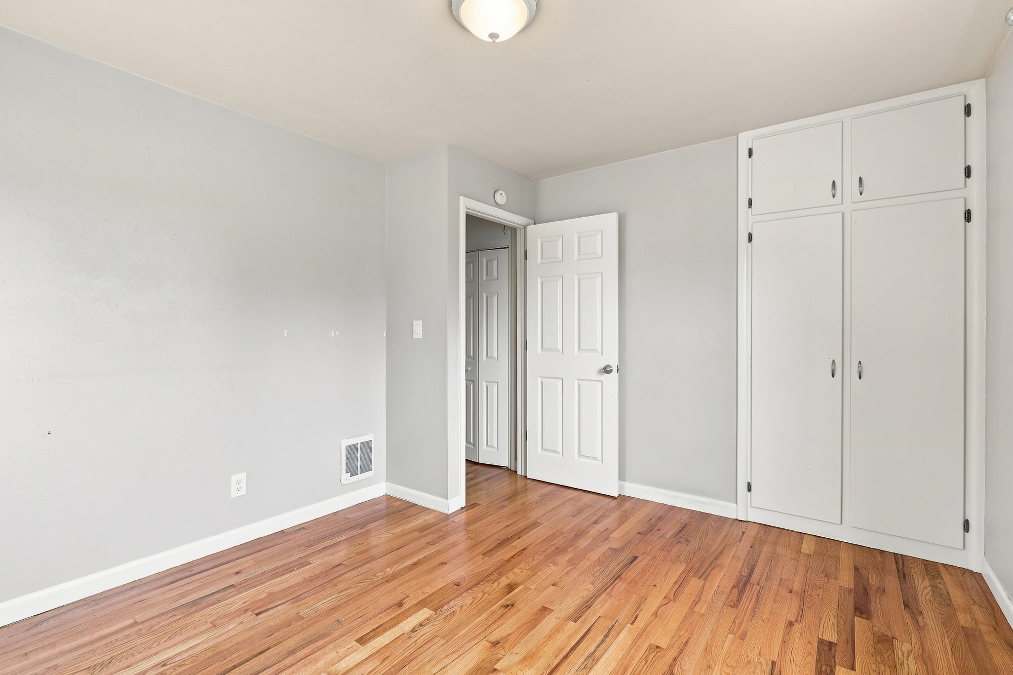 1203 S Walnut St - Photo 39