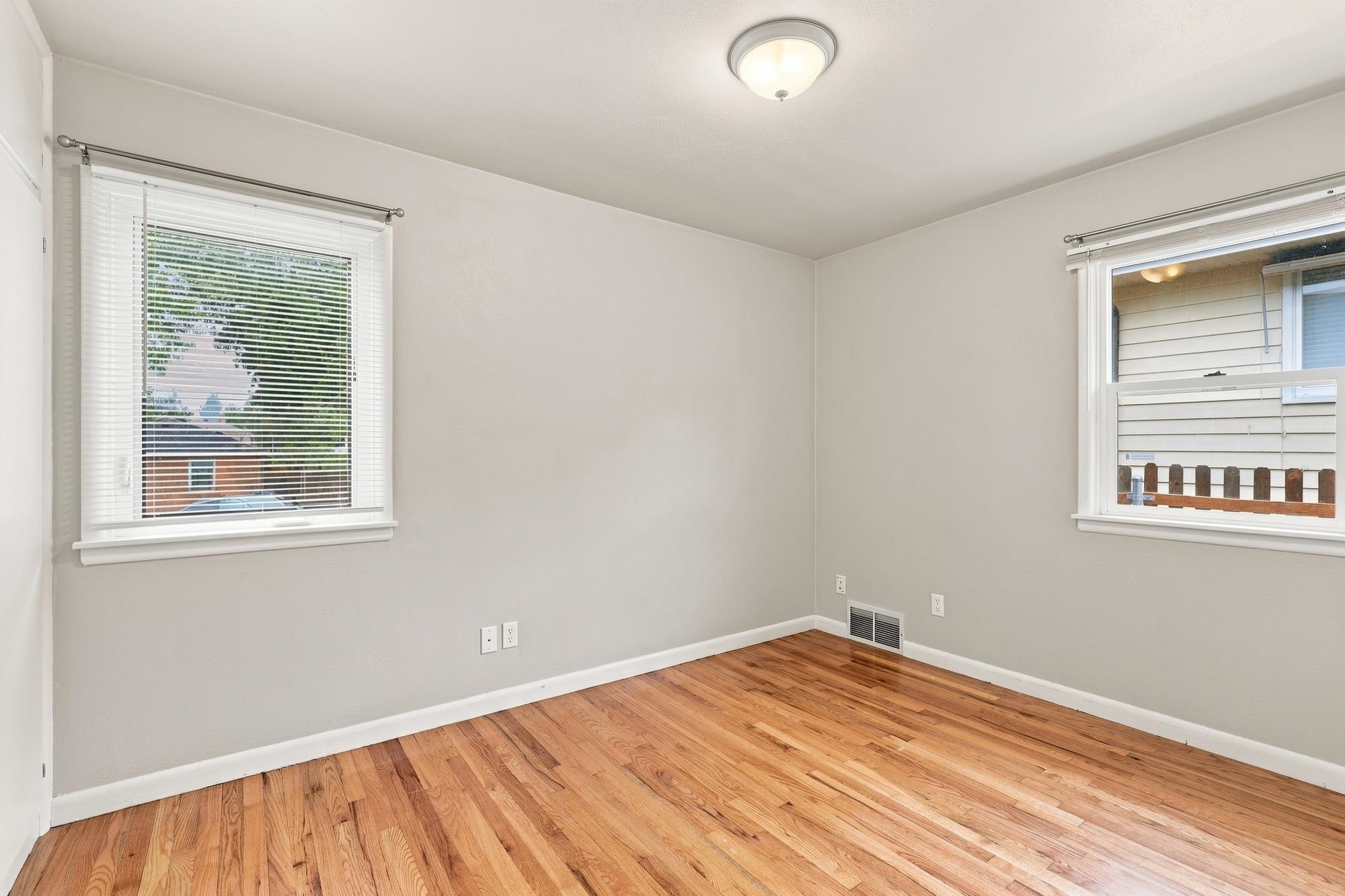 1203 S Walnut St - Photo 41