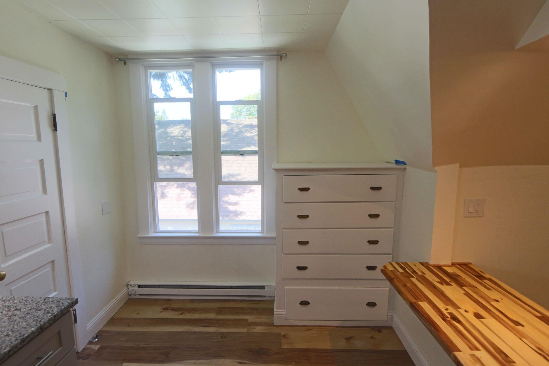 1818 W 10th Ave - Photo 36