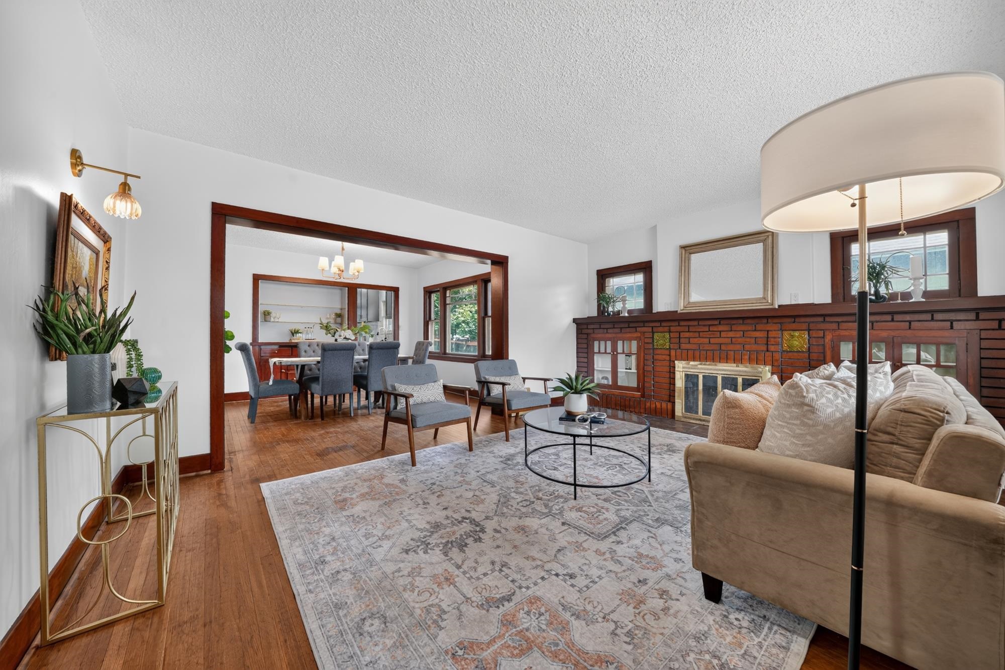 624 W Buckeye Ave - Photo 2