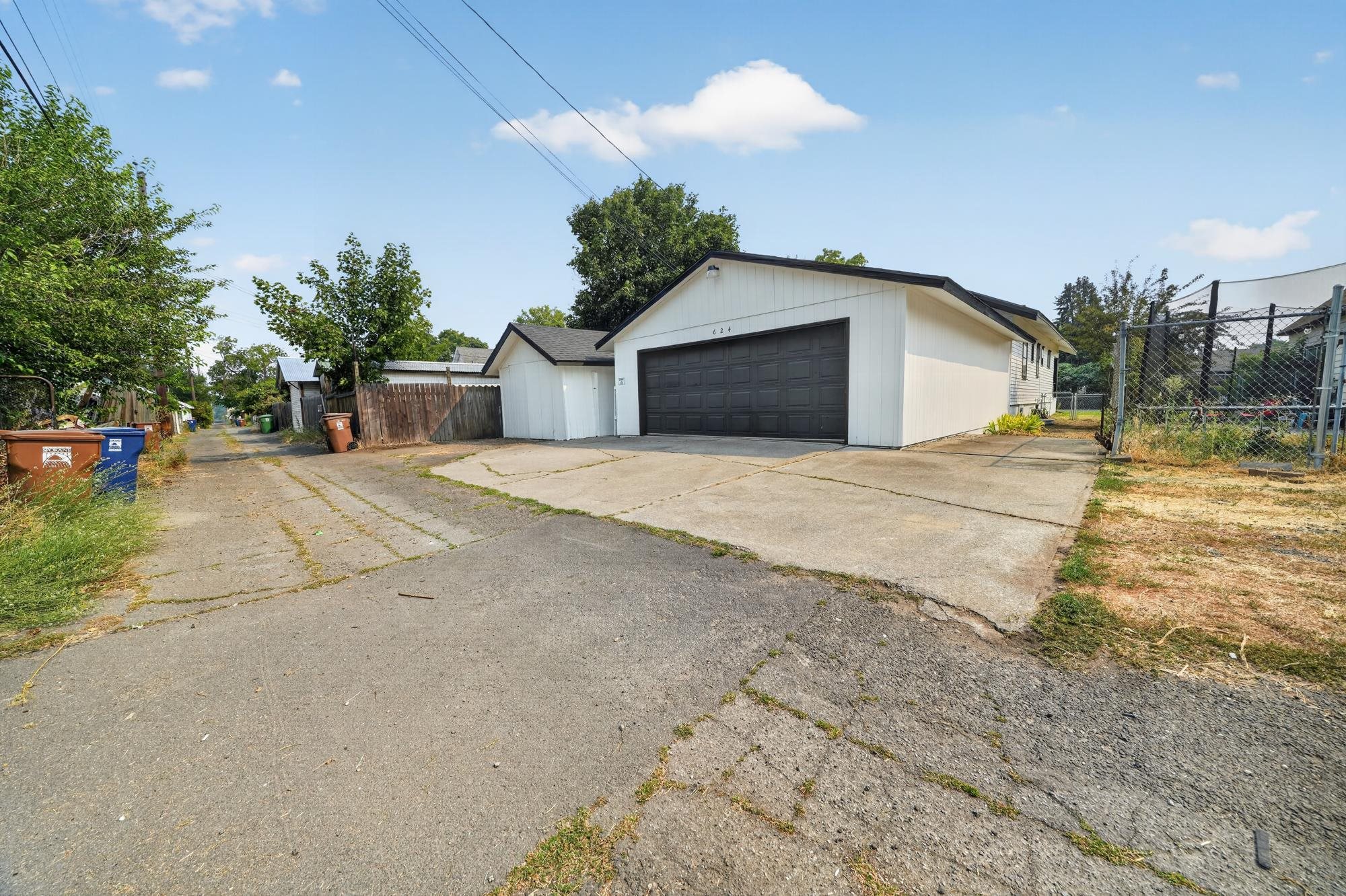 624 W Buckeye Ave - Photo 33