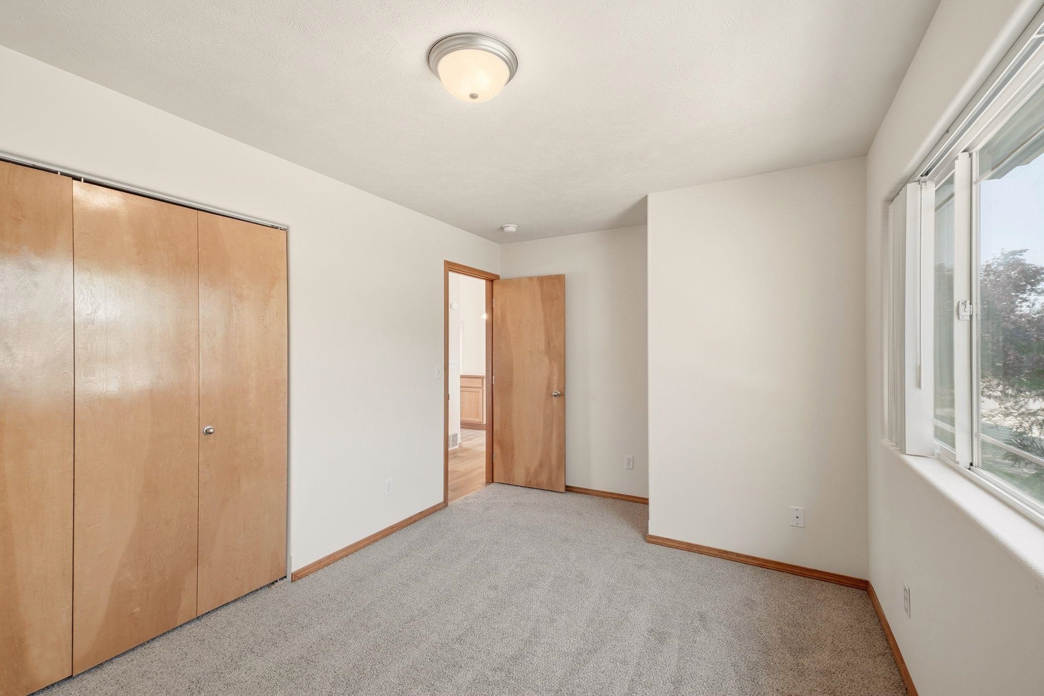 1806 N Drummond St - Photo 16