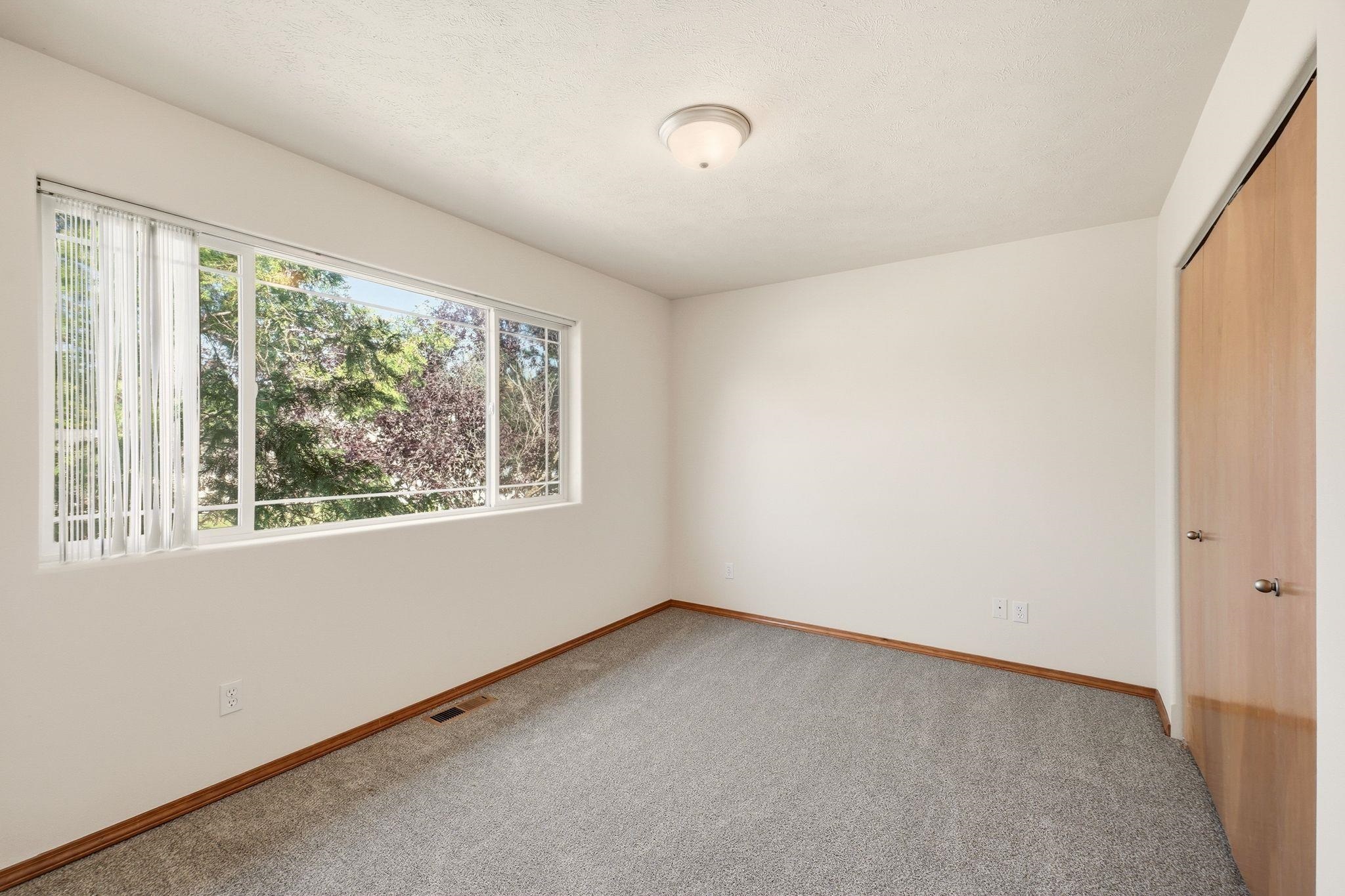 1806 N Drummond St - Photo 17