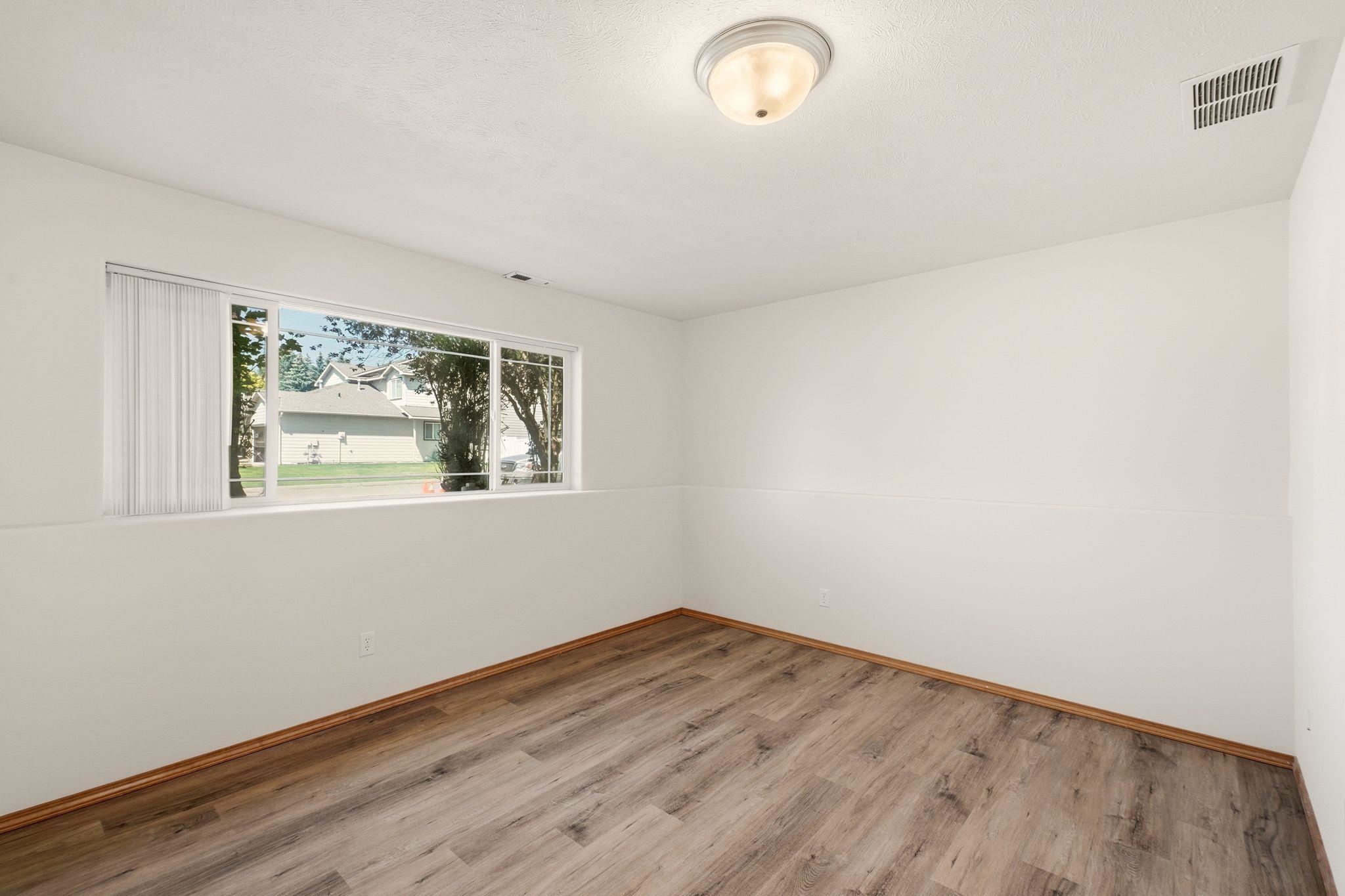 1806 N Drummond St - Photo 20