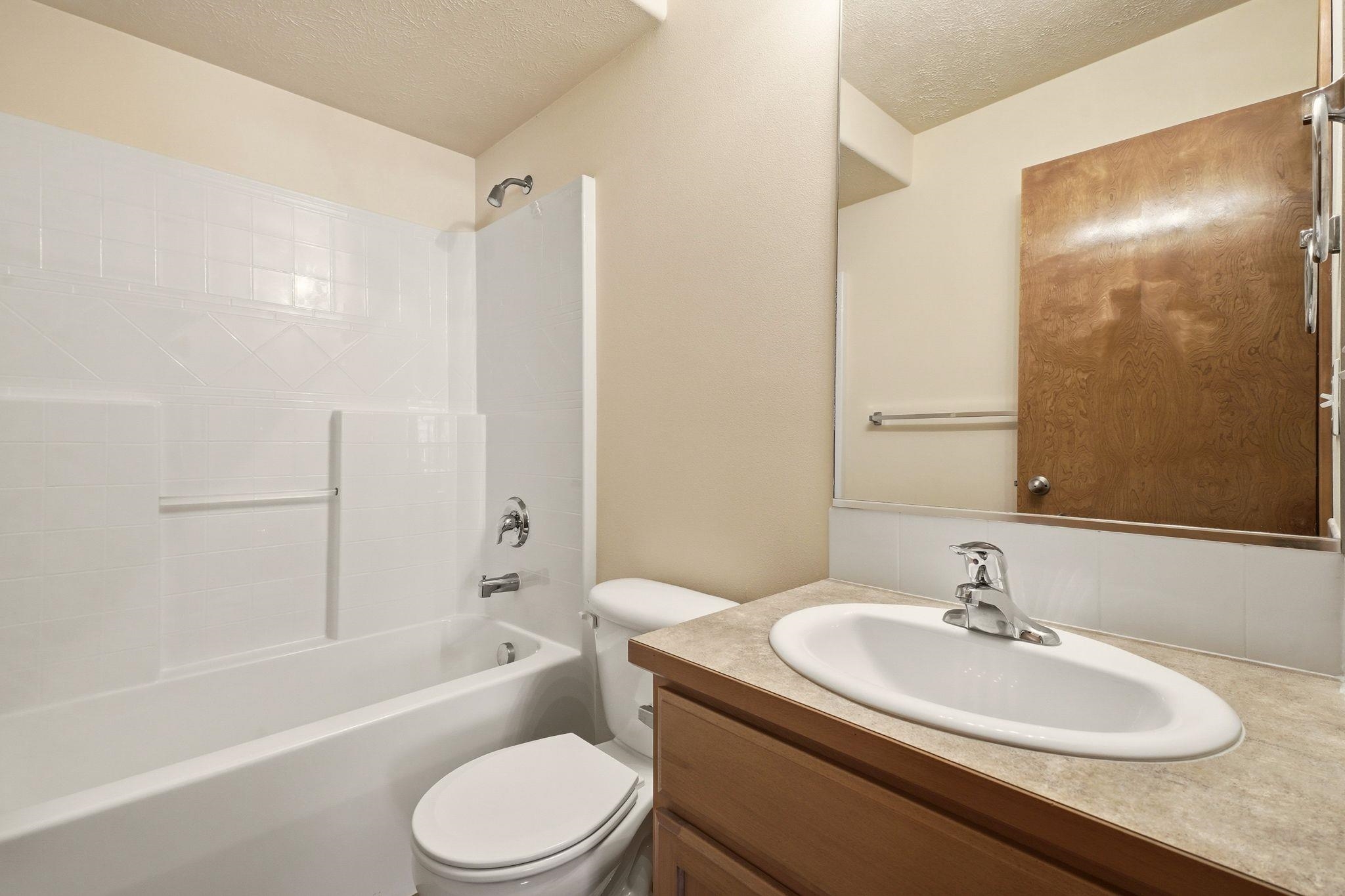 1806 N Drummond St - Photo 22