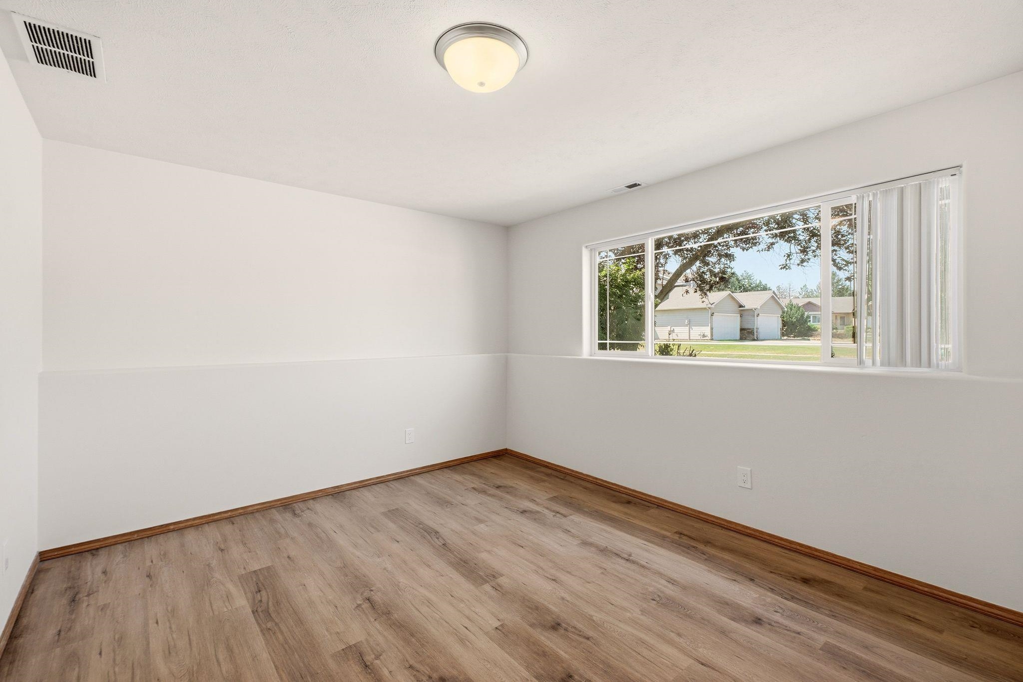 1804 N Drummond St - Photo 20
