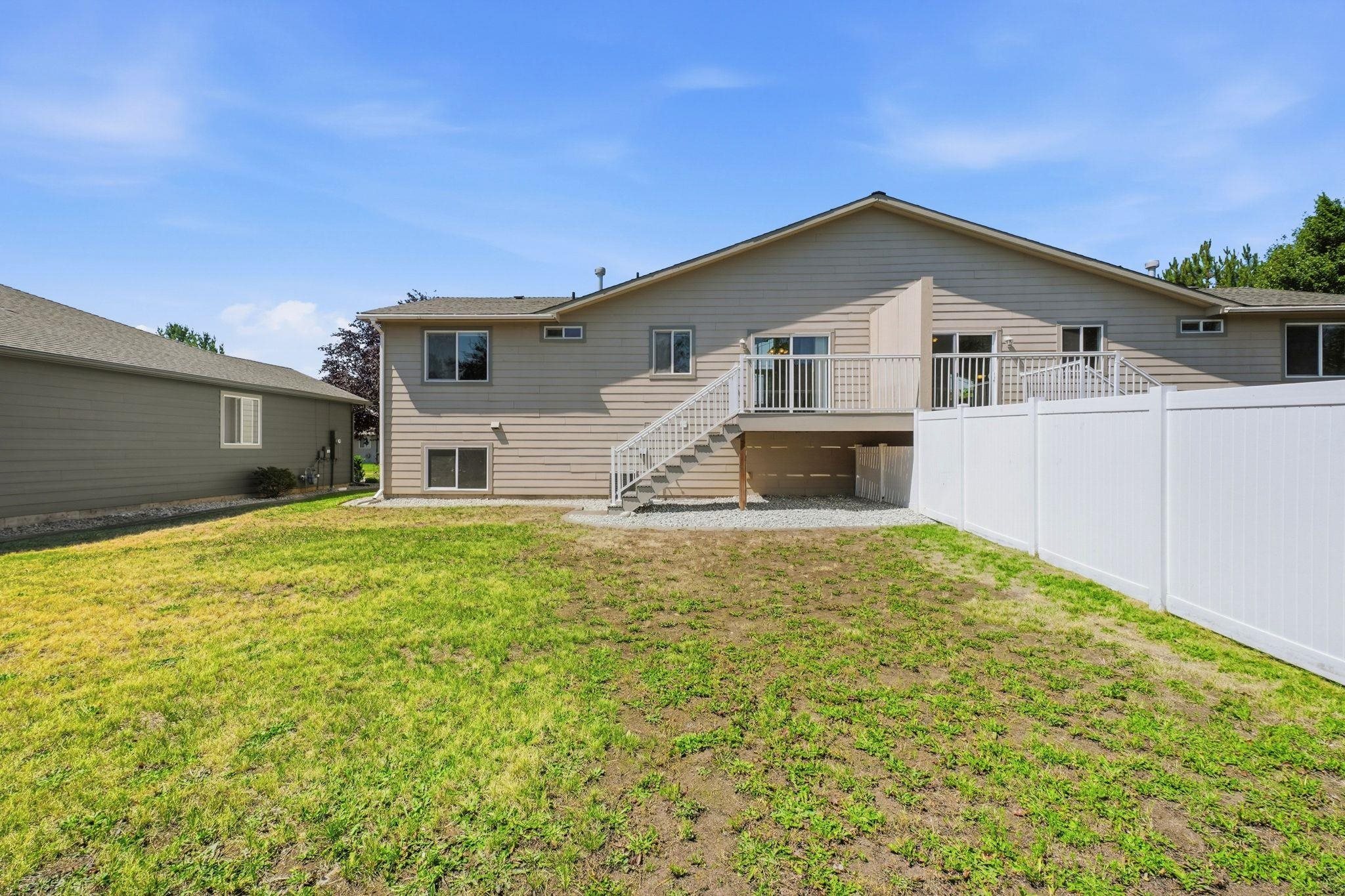 1804 N Drummond St - Photo 30