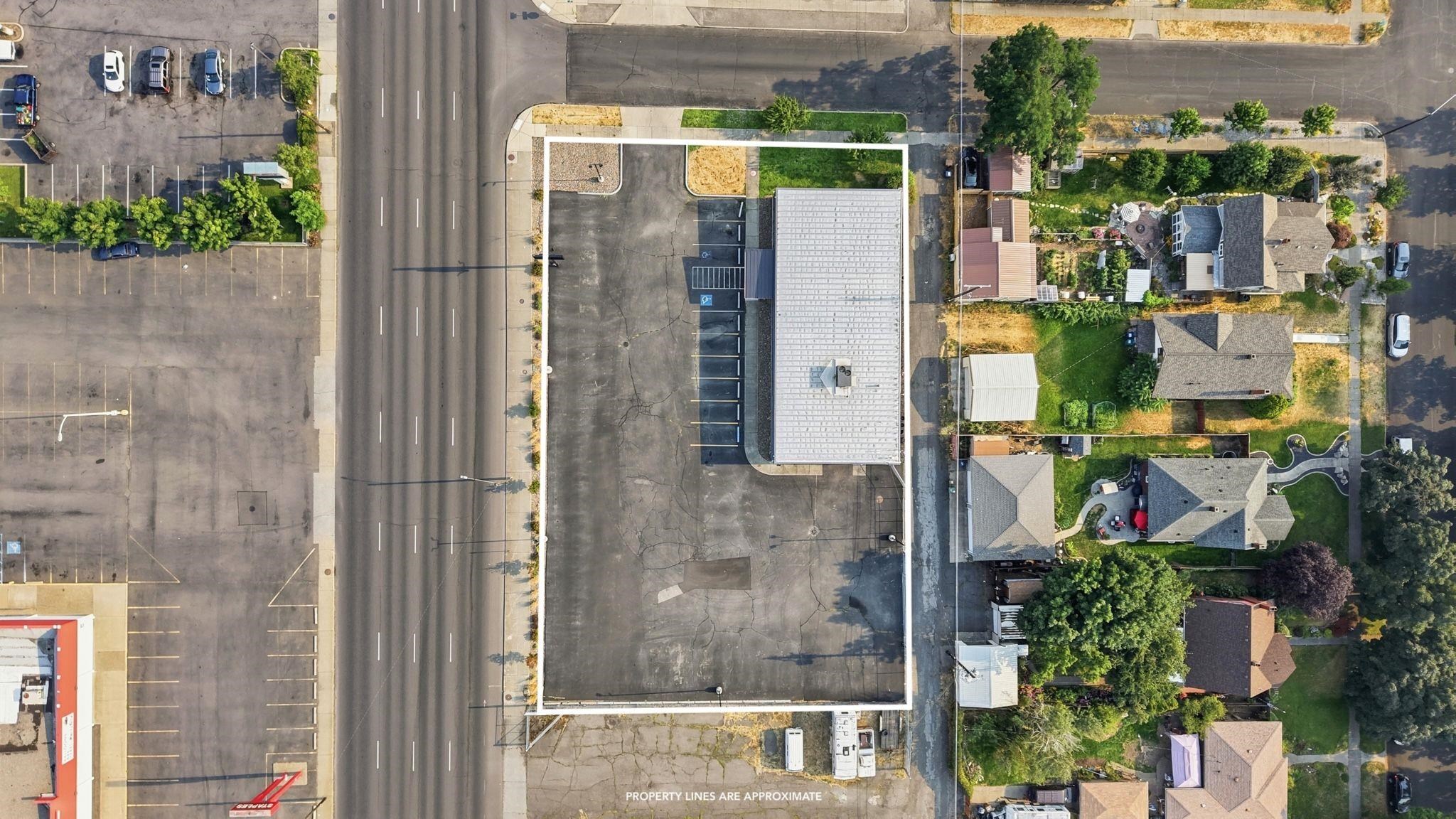 2607 N Division St - Photo 24