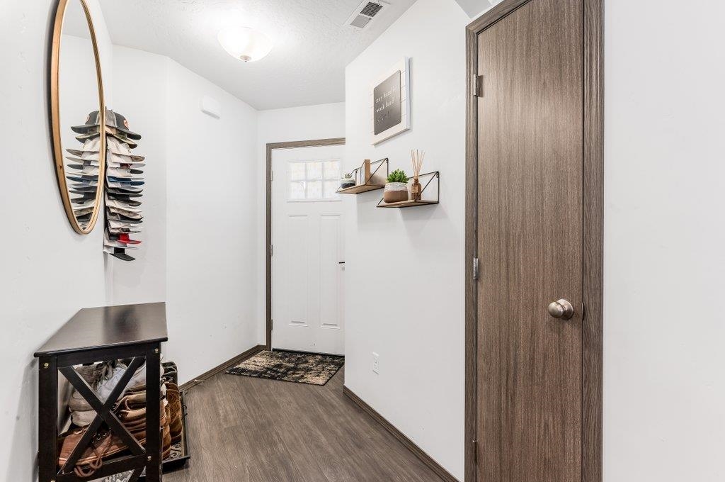 18507 E 3rd Ave - Photo 3