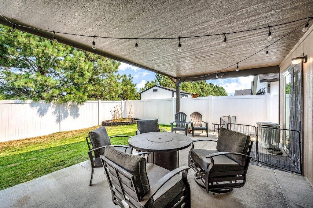 18507 E 3rd Ave - Photo 20