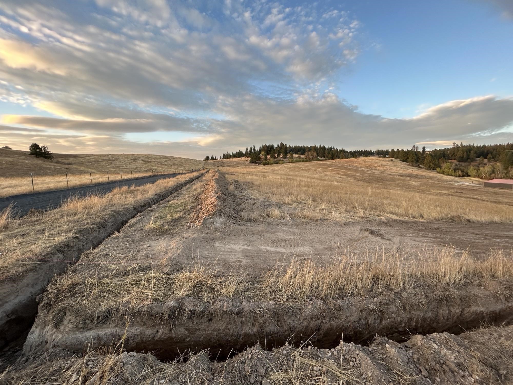 11707 E Tallman Rd - Photo 3